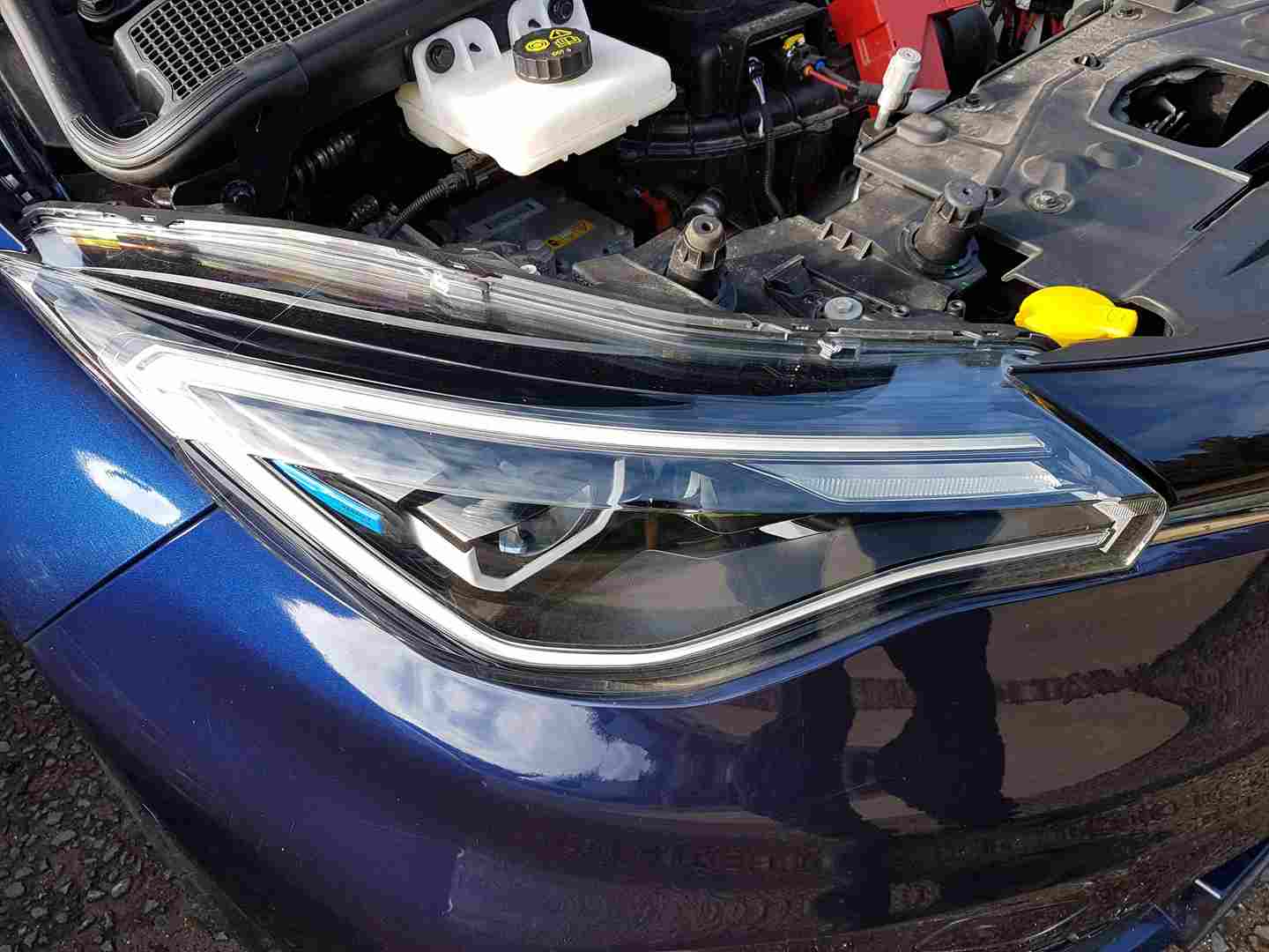 Thumb 6 Renault ZOE MK2 2019-2024 OSF Driver Front Head Light 260103811R