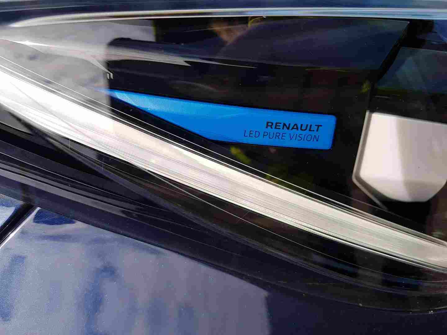 Thumb 7 Renault ZOE MK2 2019-2024 OSF Driver Front Head Light 260103811R