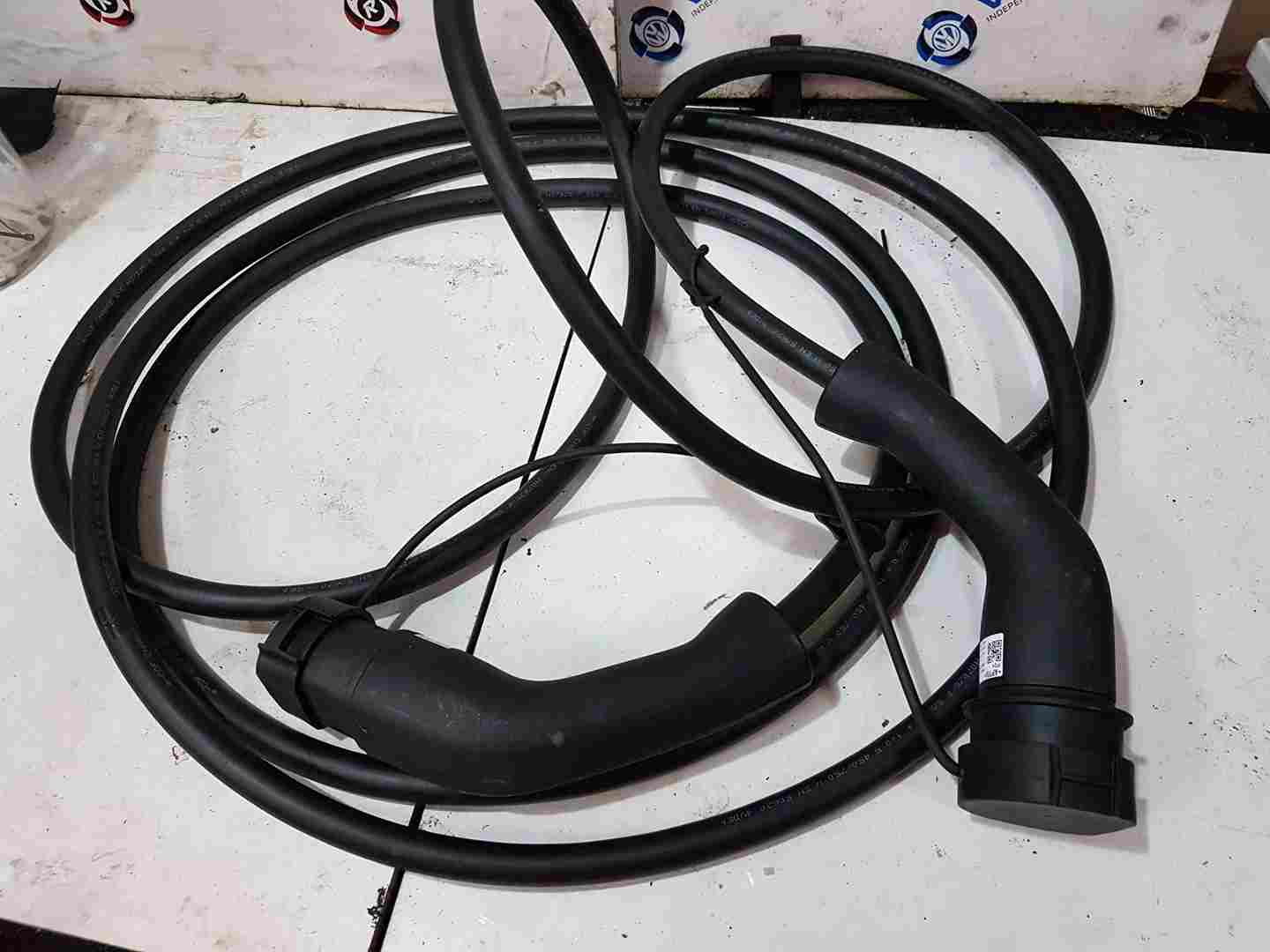 Thumb 6 Renault ZOE MK2 2019-2024 Smart Battery Charging Charger Cable Wire 296904592R