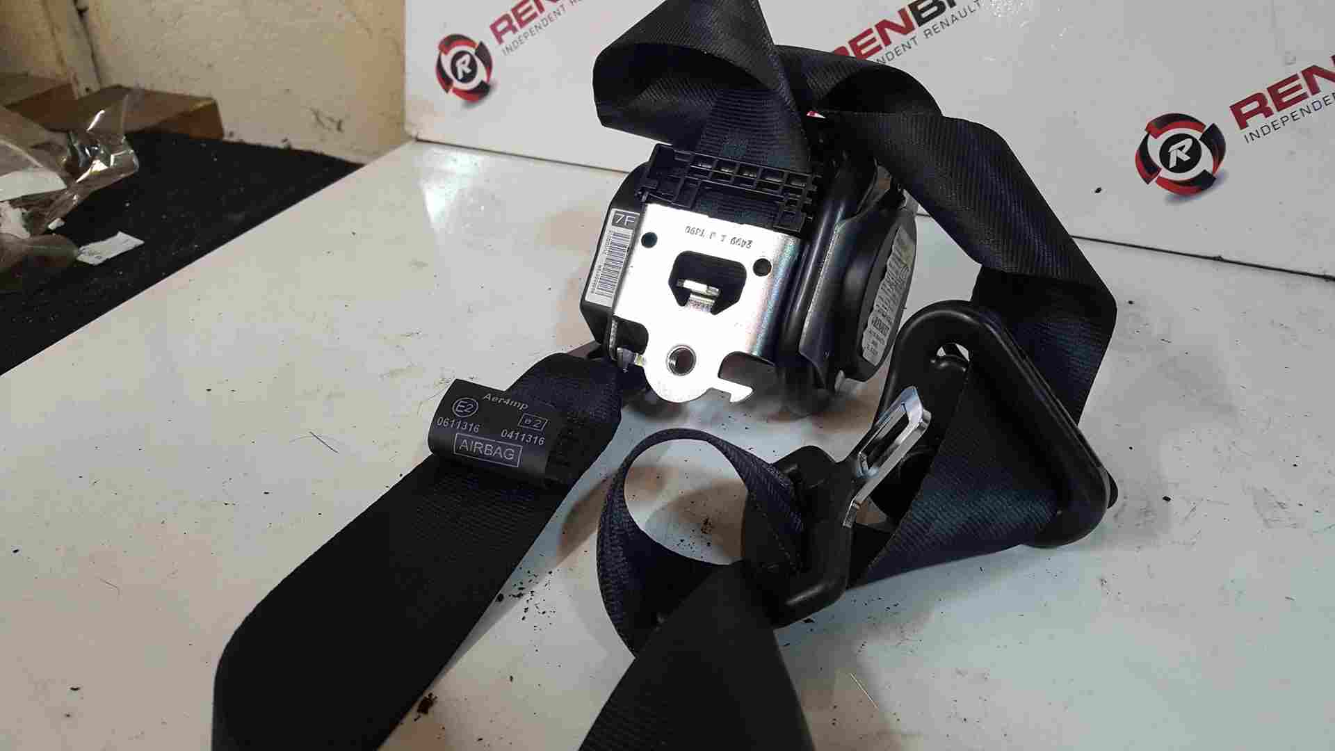 Thumb 2 Renault Zoe 2012-2015 Passenger NSF Front Seat Belt 868855619R