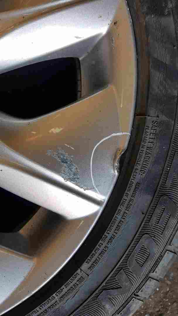 Thumb 3 Renault Zoe 2012-2016 Aerotronic Alloy Wheel 16inch 403007318r