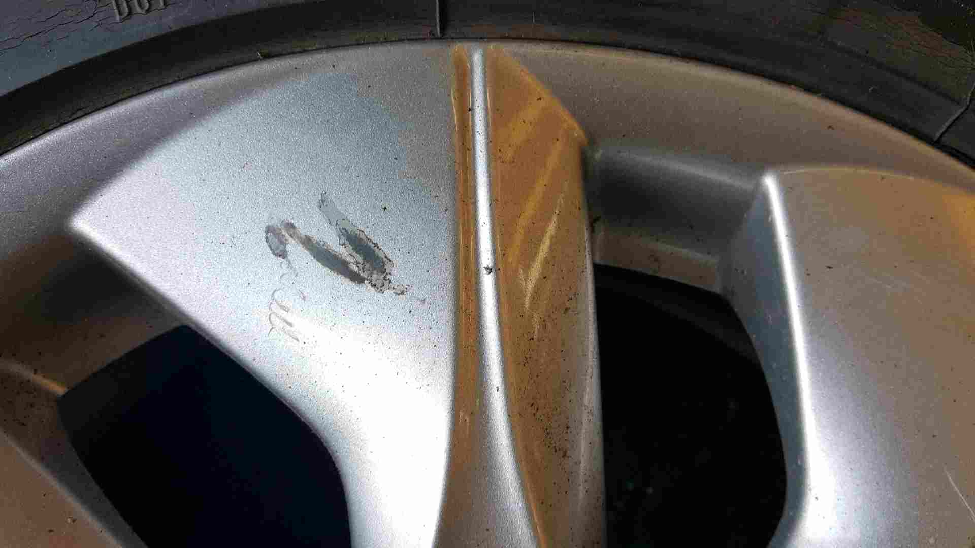 Thumb 4 Renault Zoe 2012-2016 Aerotronic Alloy Wheel 16inch 403007318r