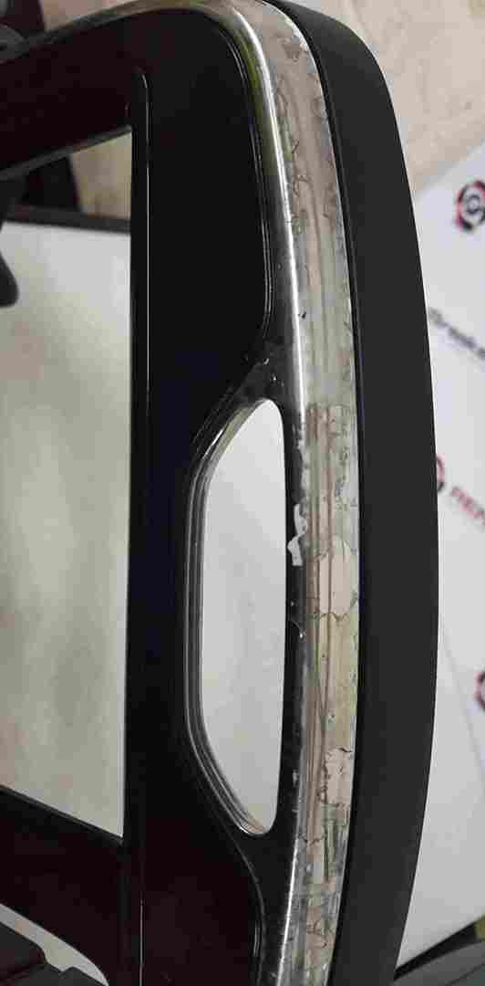 Thumb 6 Renault Zoe 2012-2016 Centre Heater Vent + Surround Gloss Black 682602671R