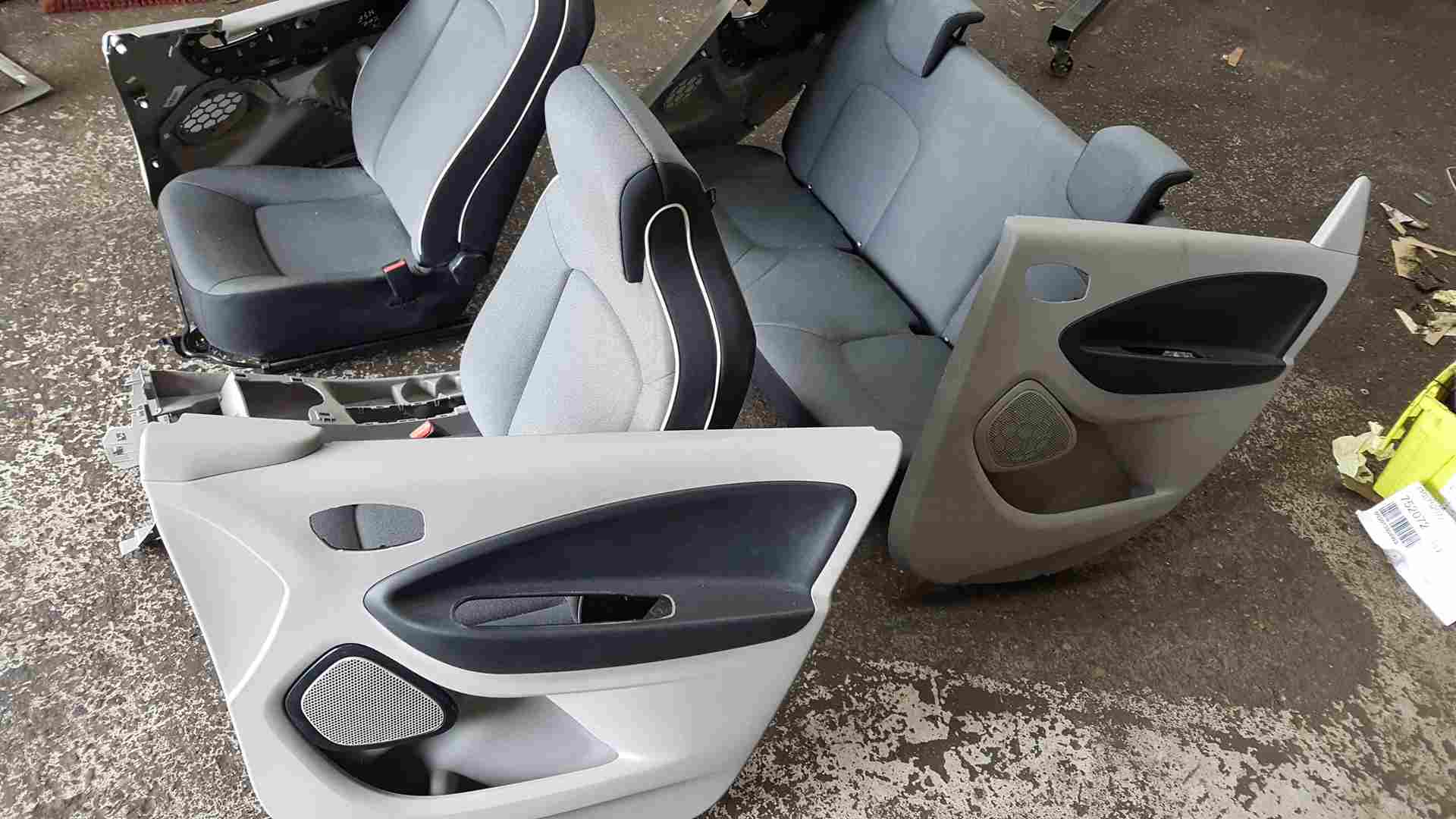 Thumb 4 Renault Zoe 2012-2016 Full Interior Set Chairs Door Cards Seats