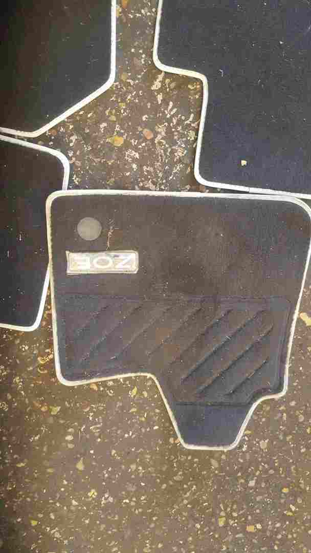 Thumb 2 Renault Zoe 2012-2016 Full Set Of Car Floor Mats
