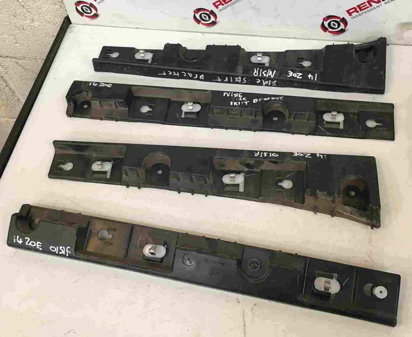 Renault Zoe 2012-2016 Side Skirt Brackets Set
