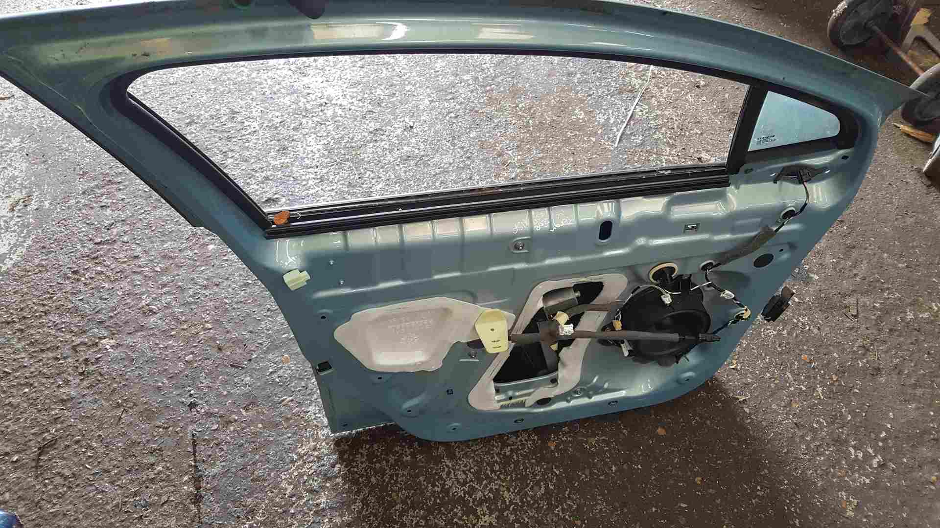 Thumb 3 Renault Zoe 2012-2017 Passenger NSF Front Door Blue TERNU 801532090R