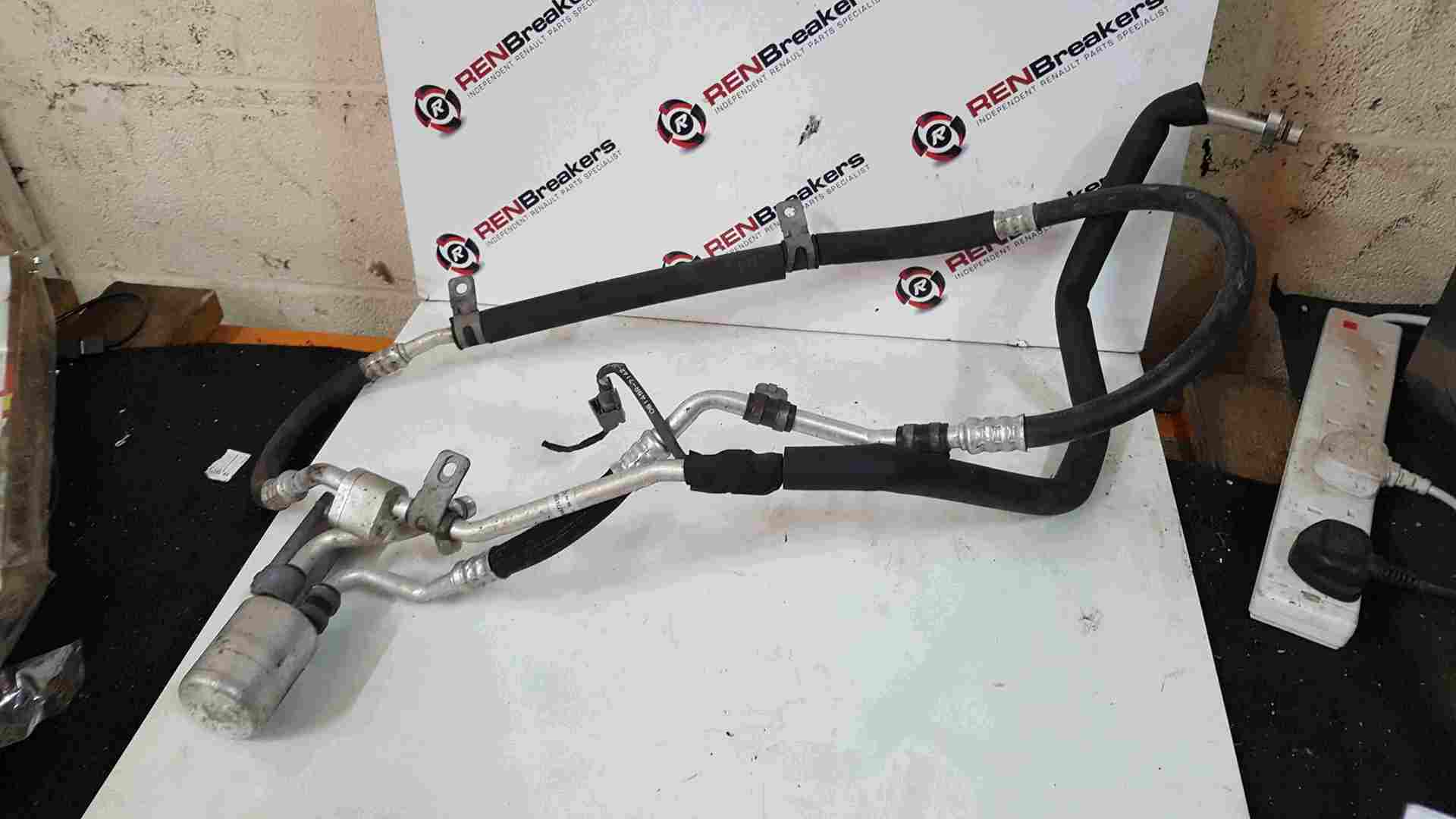 Renault Zoe 2012-2018 Air Con Pipes 924477415R