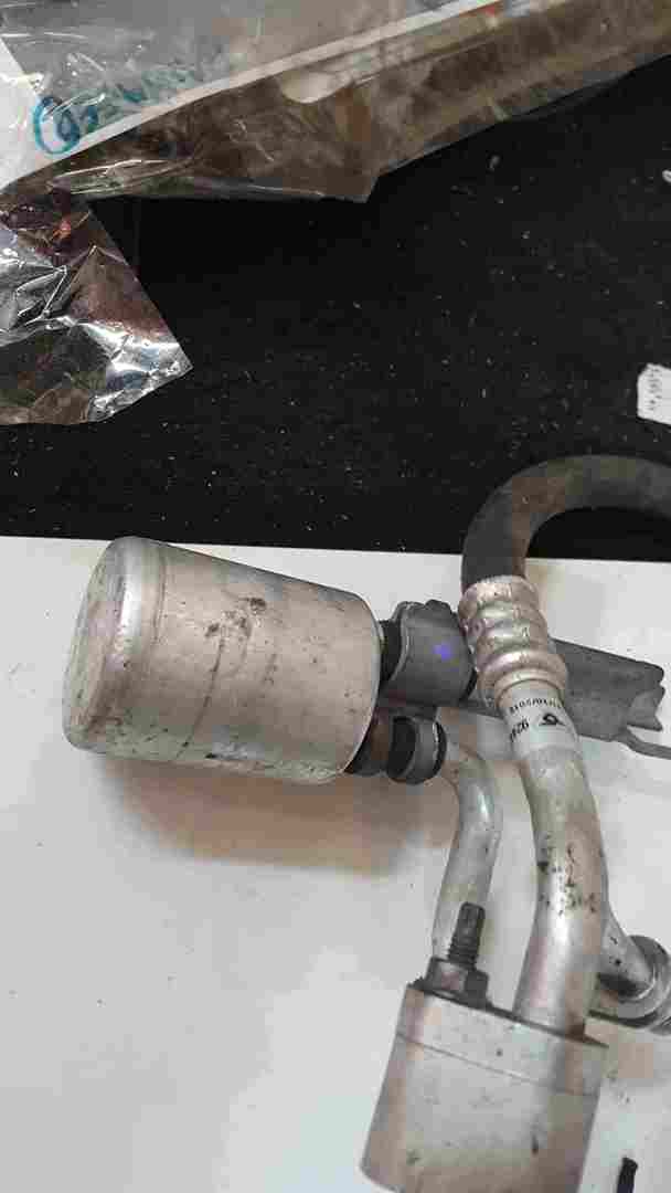 Thumb 4 Renault Zoe 2012-2018 Air Con Pipes 924477415R