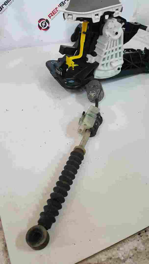 Thumb 4 Renault Zoe 2012-2018 Automatic Gearstick Mechanism + Cables 341040598R
