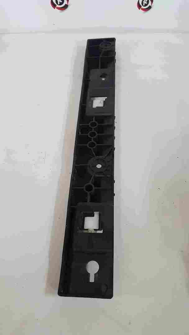Thumb 4 Renault Zoe 2012-2018 Drivers OSF Front Bracket Support 764583905R