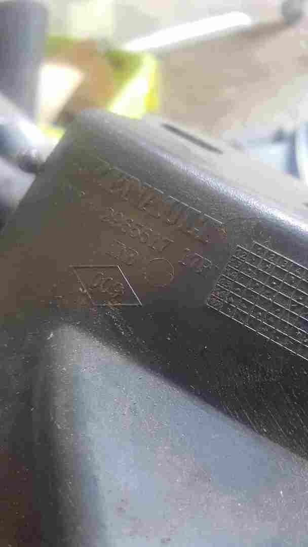 Thumb 2 Renault Zoe 2012-2018 Front Support Bracket