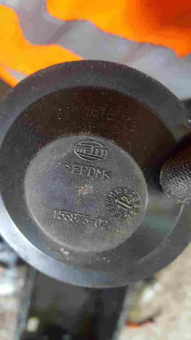Thumb 3 Renault Zoe 2012-2018 Headlight Dust Cap 15387302
