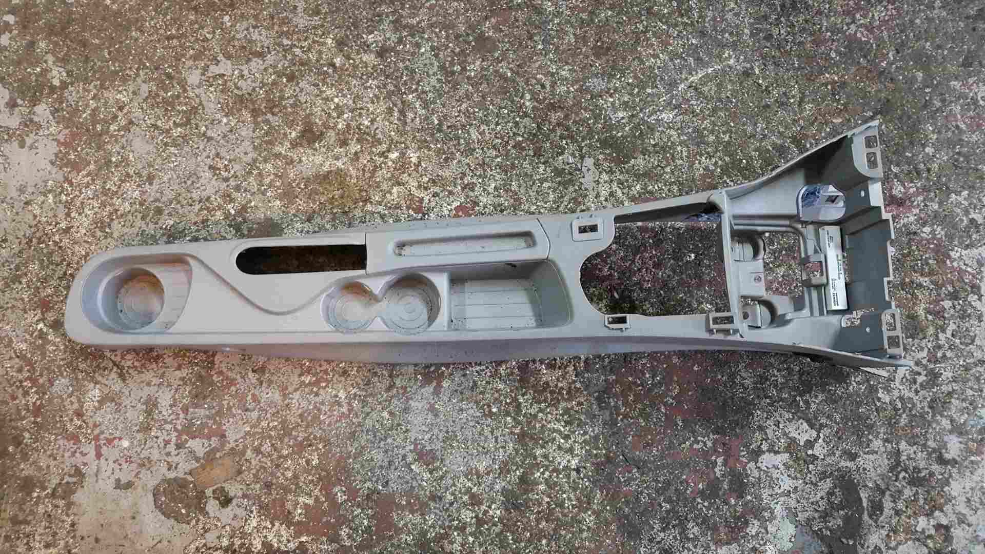 Renault Zoe 2012-2019 Centre Console Cup Holder Heated Seat Switch