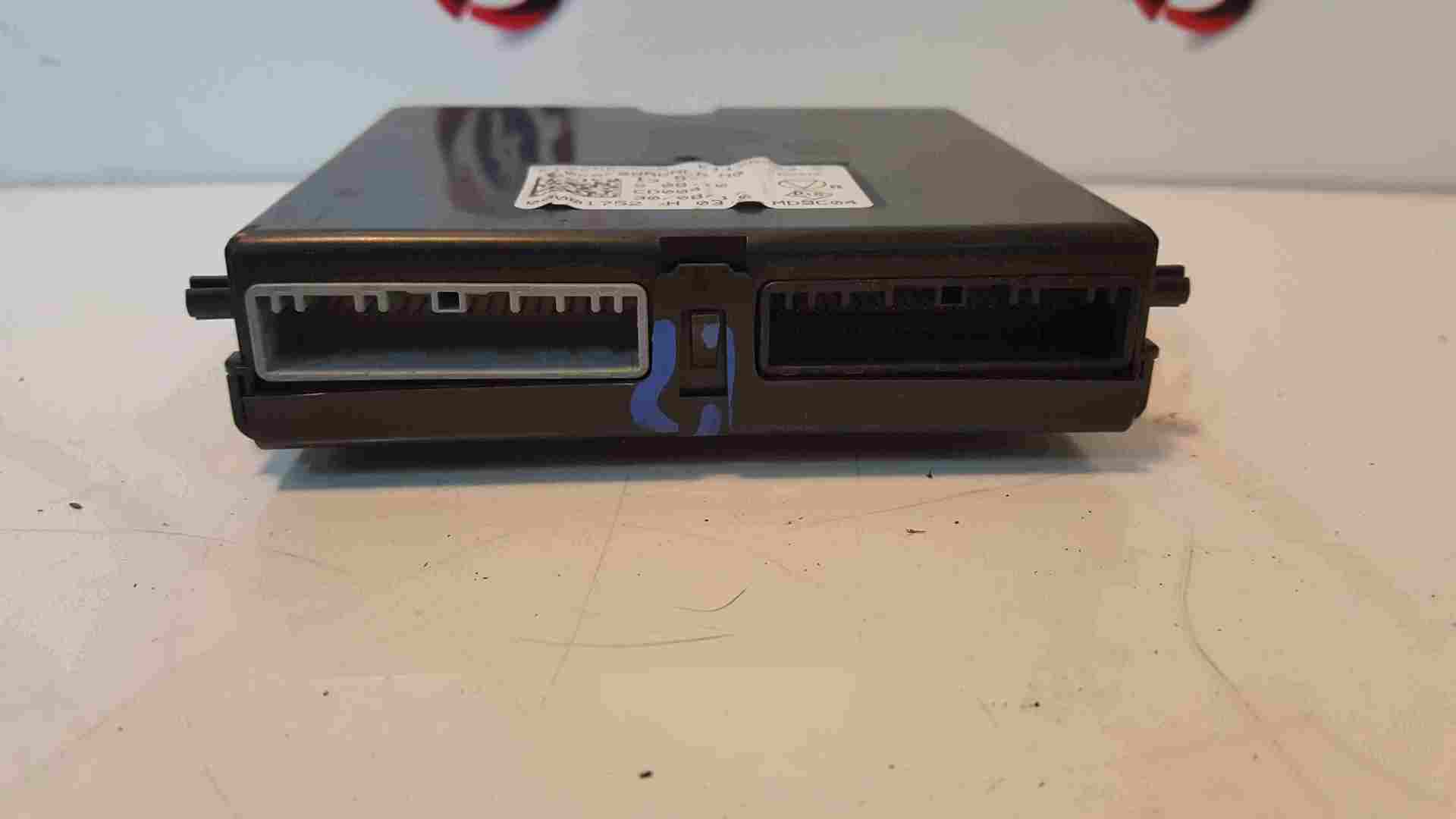 Thumb 3 Renault Zoe 2012-2019 Control Unit 285258257R