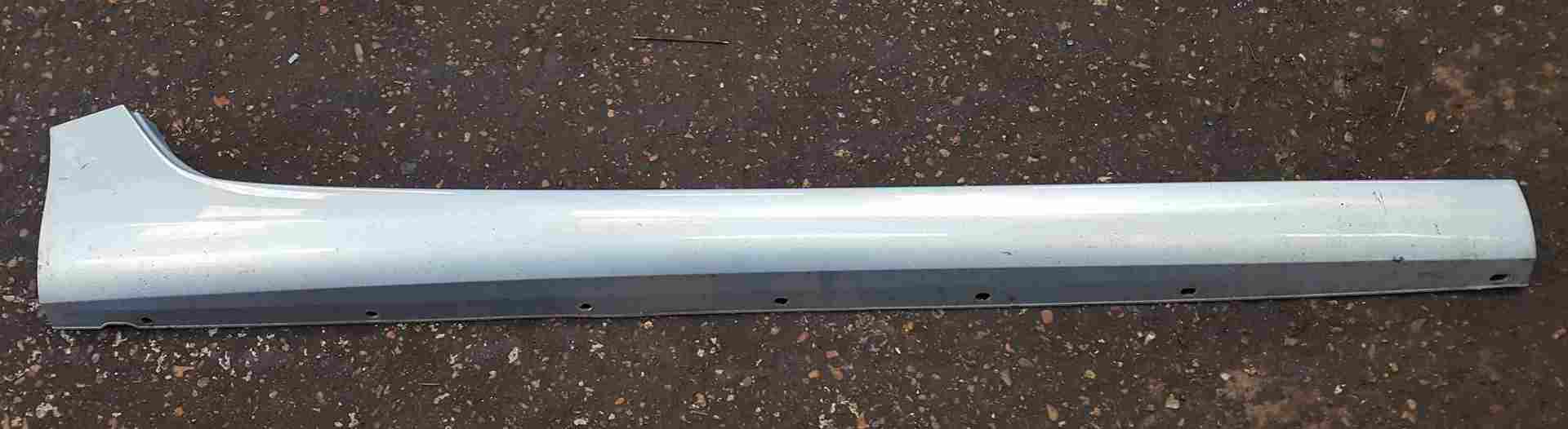 Renault Zoe 2012-2019 Drivers OS Side Skirt Blue TERNU