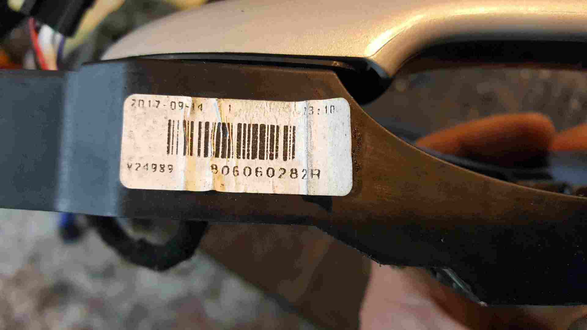 Thumb 2 Renault Zoe 2012-2019 Drivers OSF Front Exterior Handle 806060282R