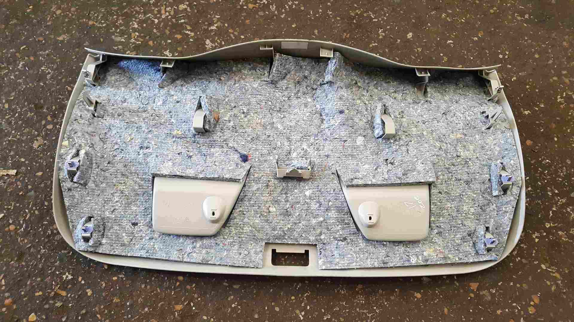 Thumb 3 Renault Zoe 2012-2019 Rear Tailgate Boot Inner Panel Plastic Cover 909003188R