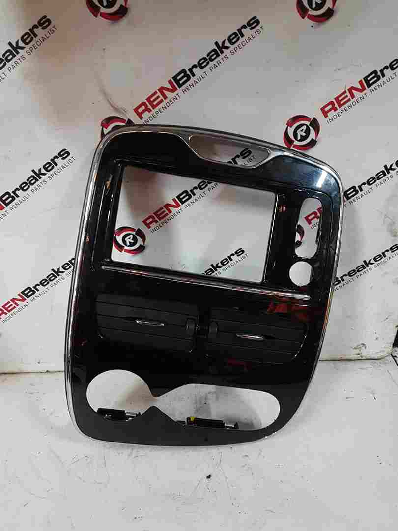 Renault Zoe MK2 2019-2024 Centre Heater Vent + Surround Gloss Black 687507764R