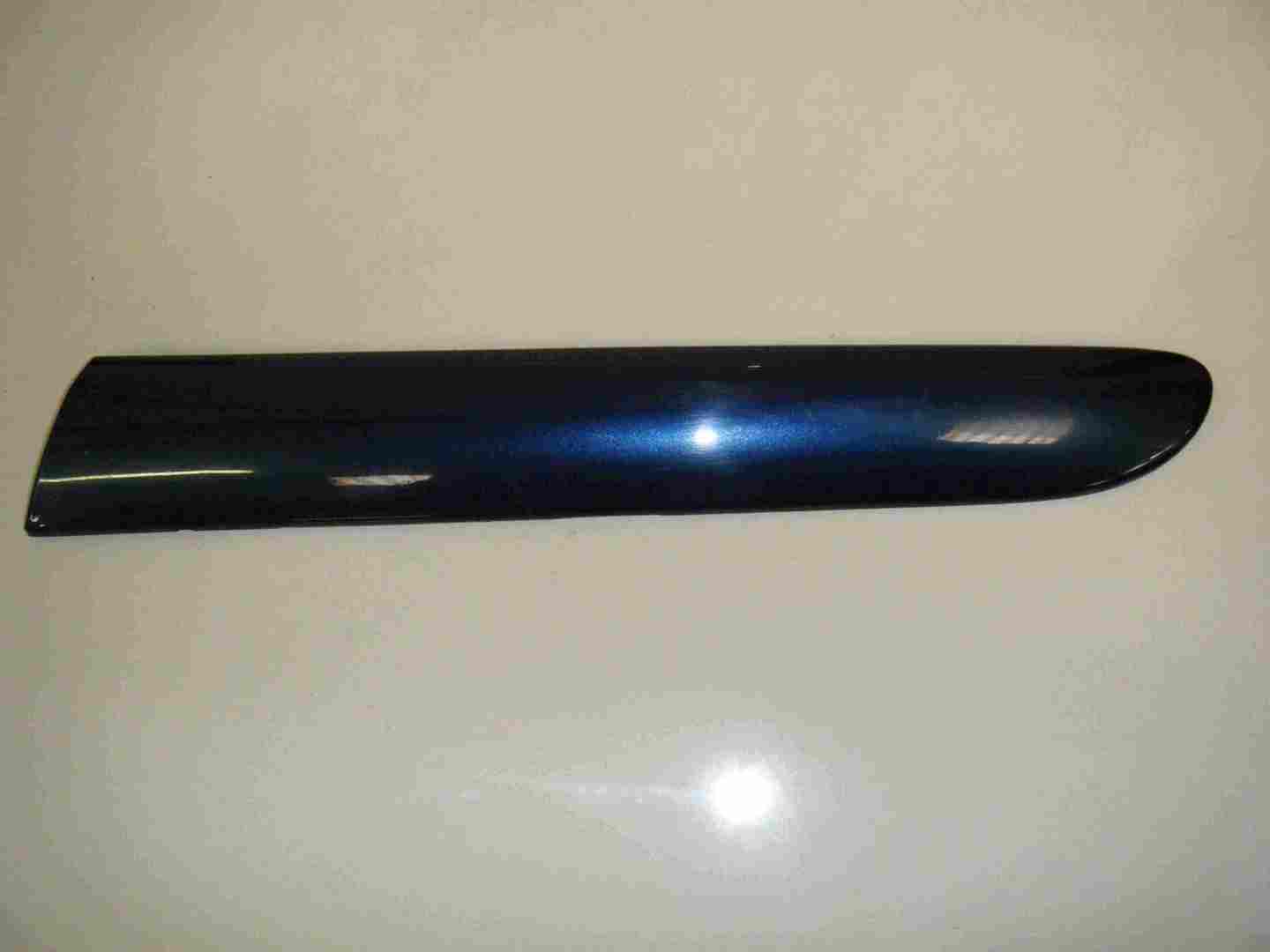 Renault Clio Sport Passenger NSR Rear Bump Moulding Trim 3dr 432 Blue 2001-2006