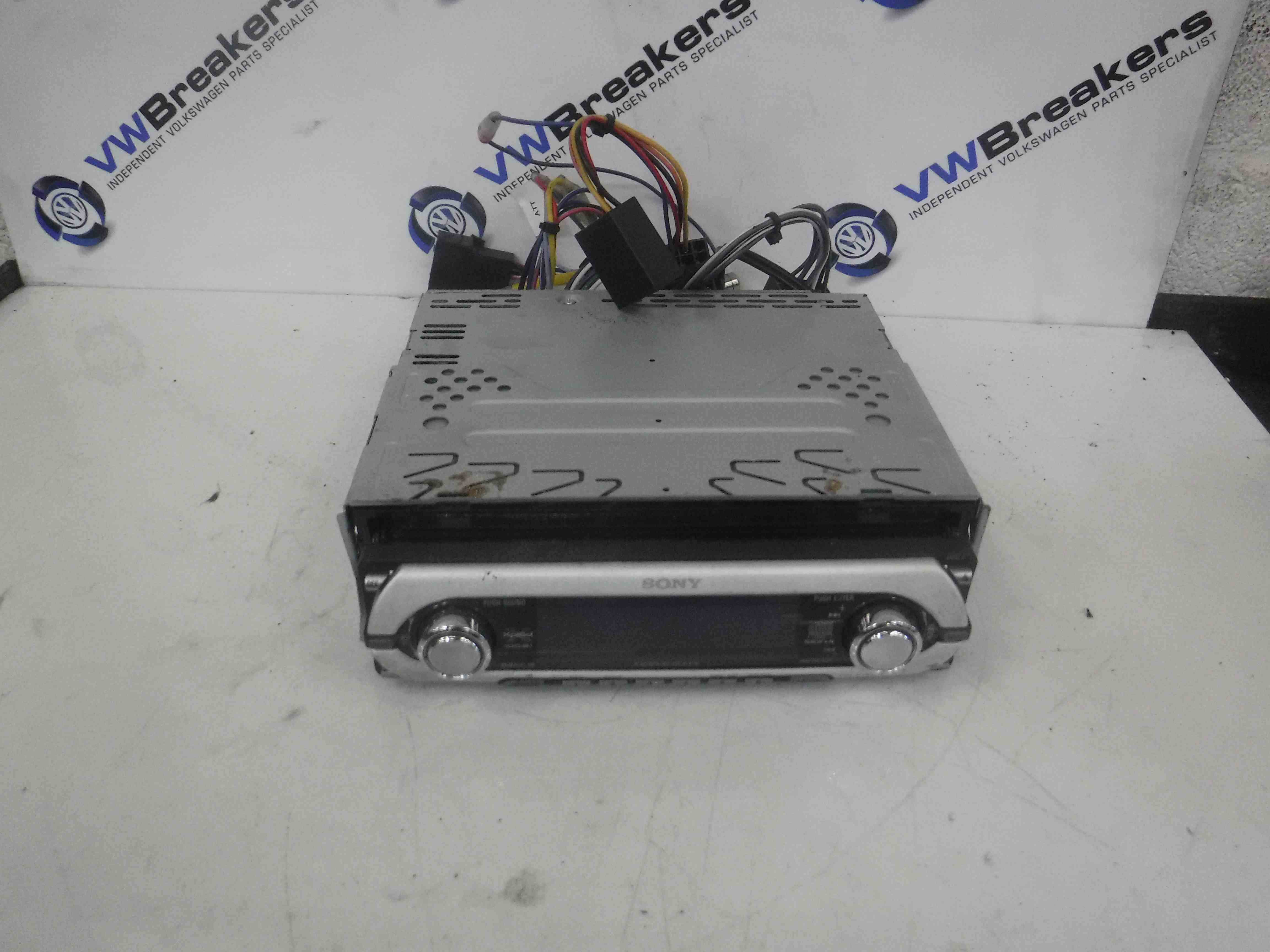 Sony Radio CD Player CDX M7850