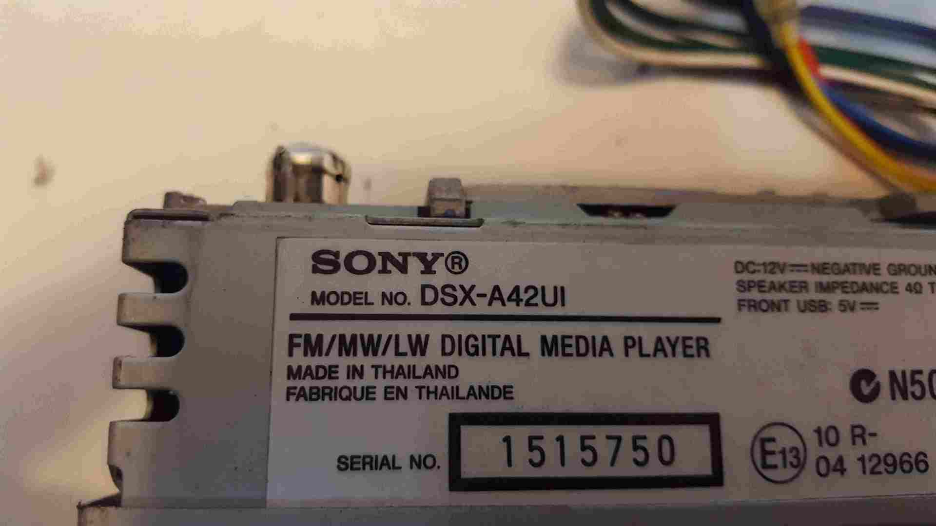 Thumb 2 Sony Radio Cd Player DSXA42UI