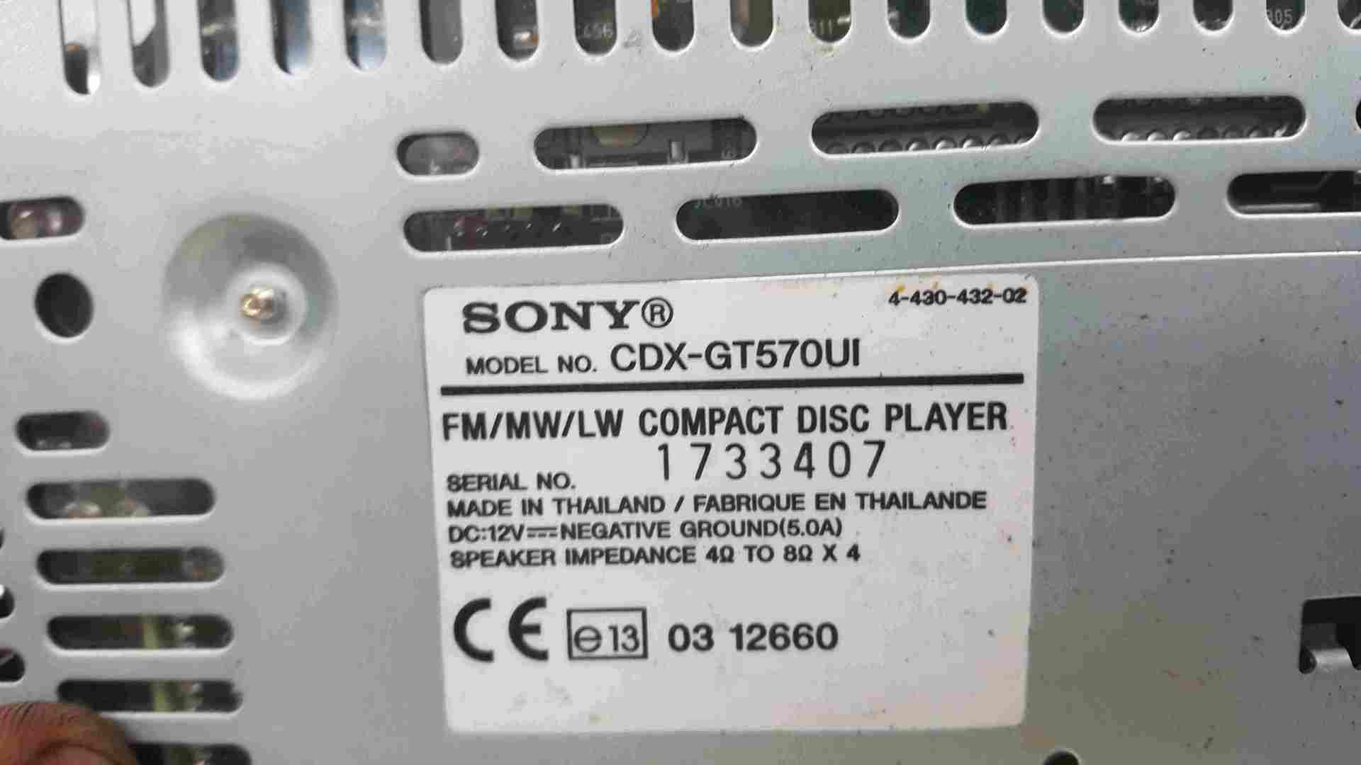 Thumb 3 Sony Radio Cd Player USB Port CDXGT57oui