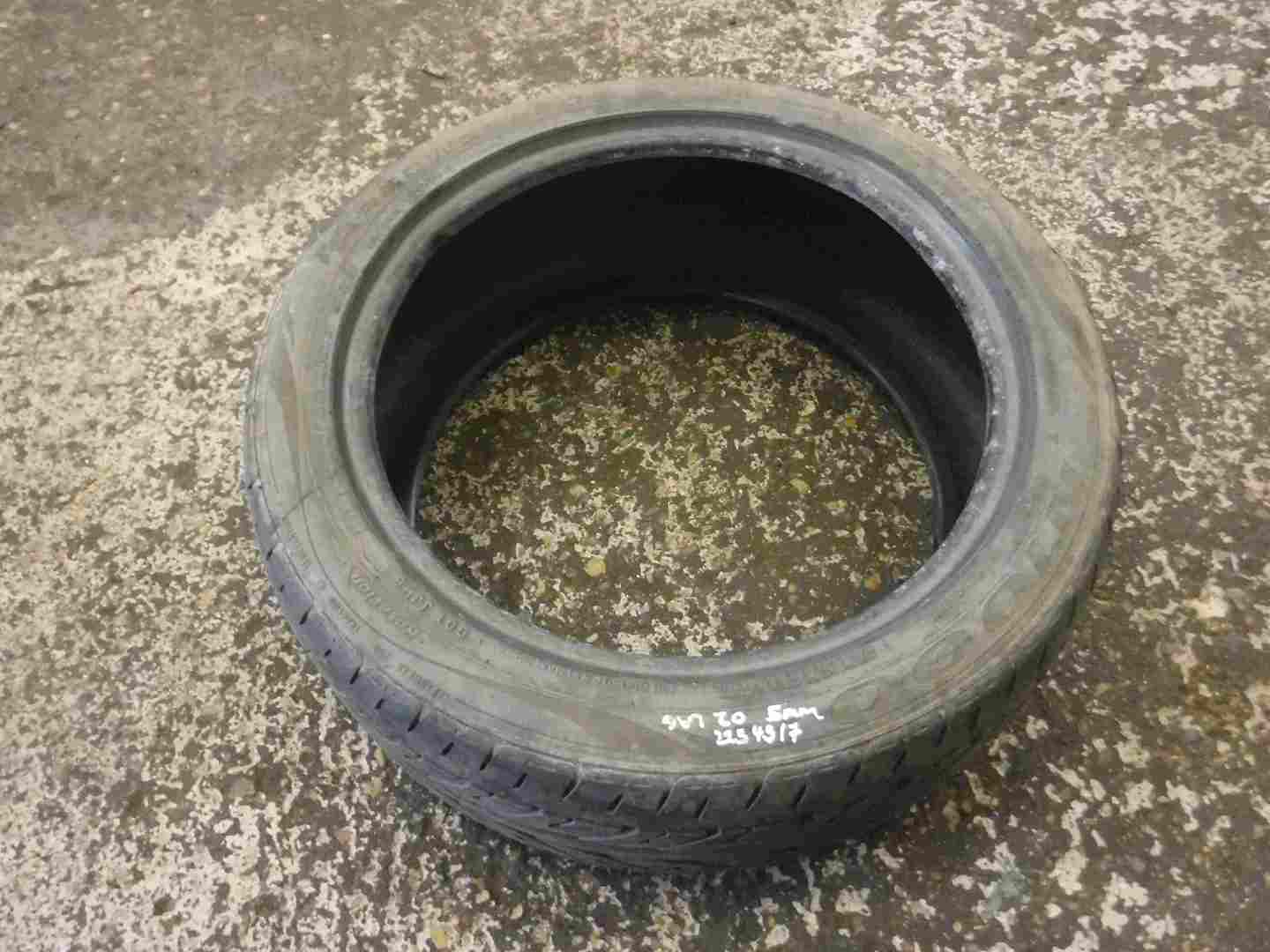 Tyre 225 45 17 5mm Tread