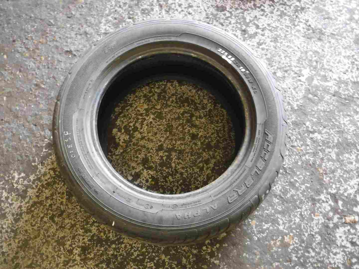 Tyre 225 55 16 6mm Tread