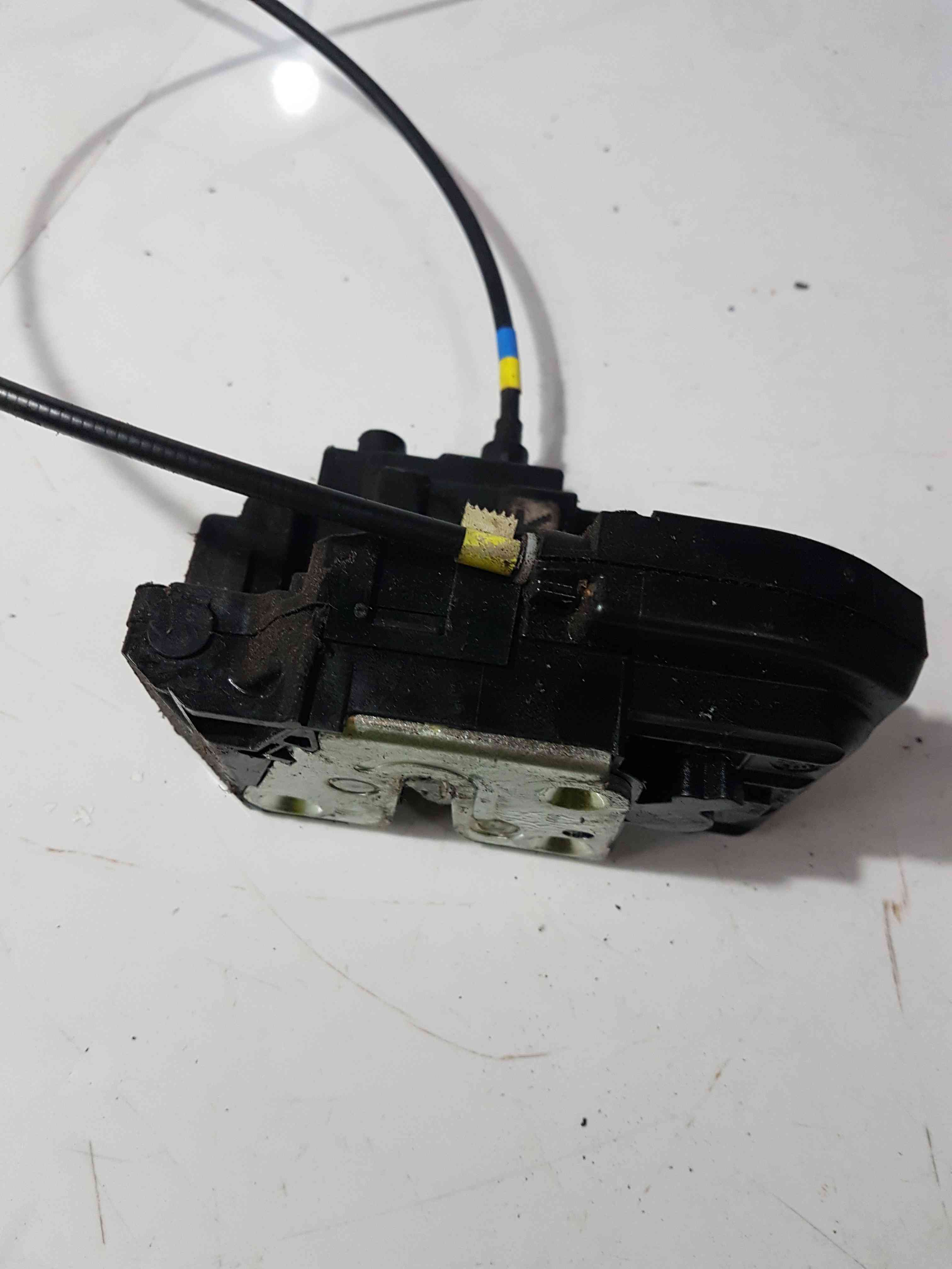 Thumb 7 Nissan Micra K12 2002-2010 Drivers OSF Front Door Lock Mechanism 5DR