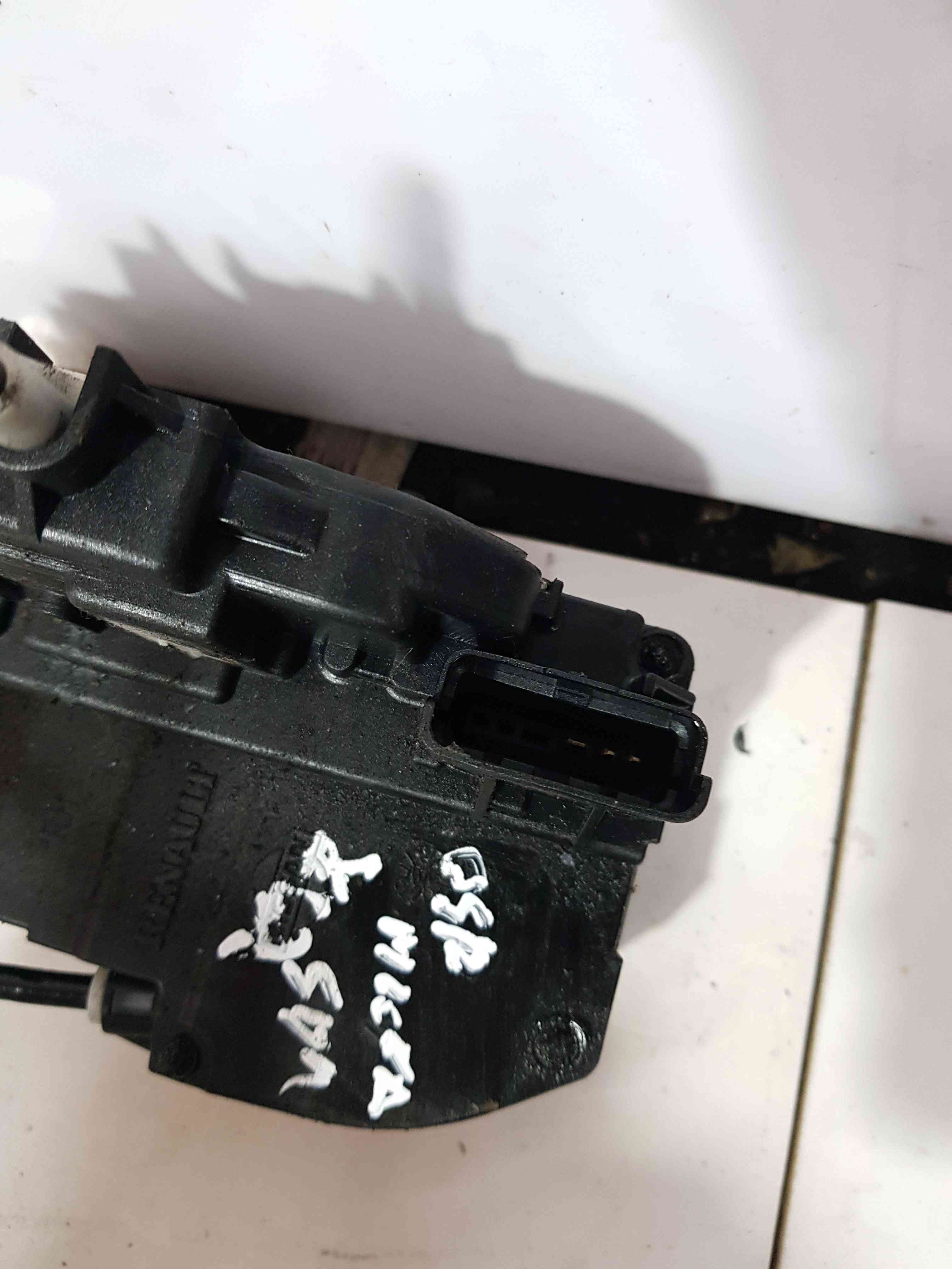 Thumb 4 Nissan Micra K12 2002-2010 Drivers OSR Rear Door Lock Mechanism 5dr