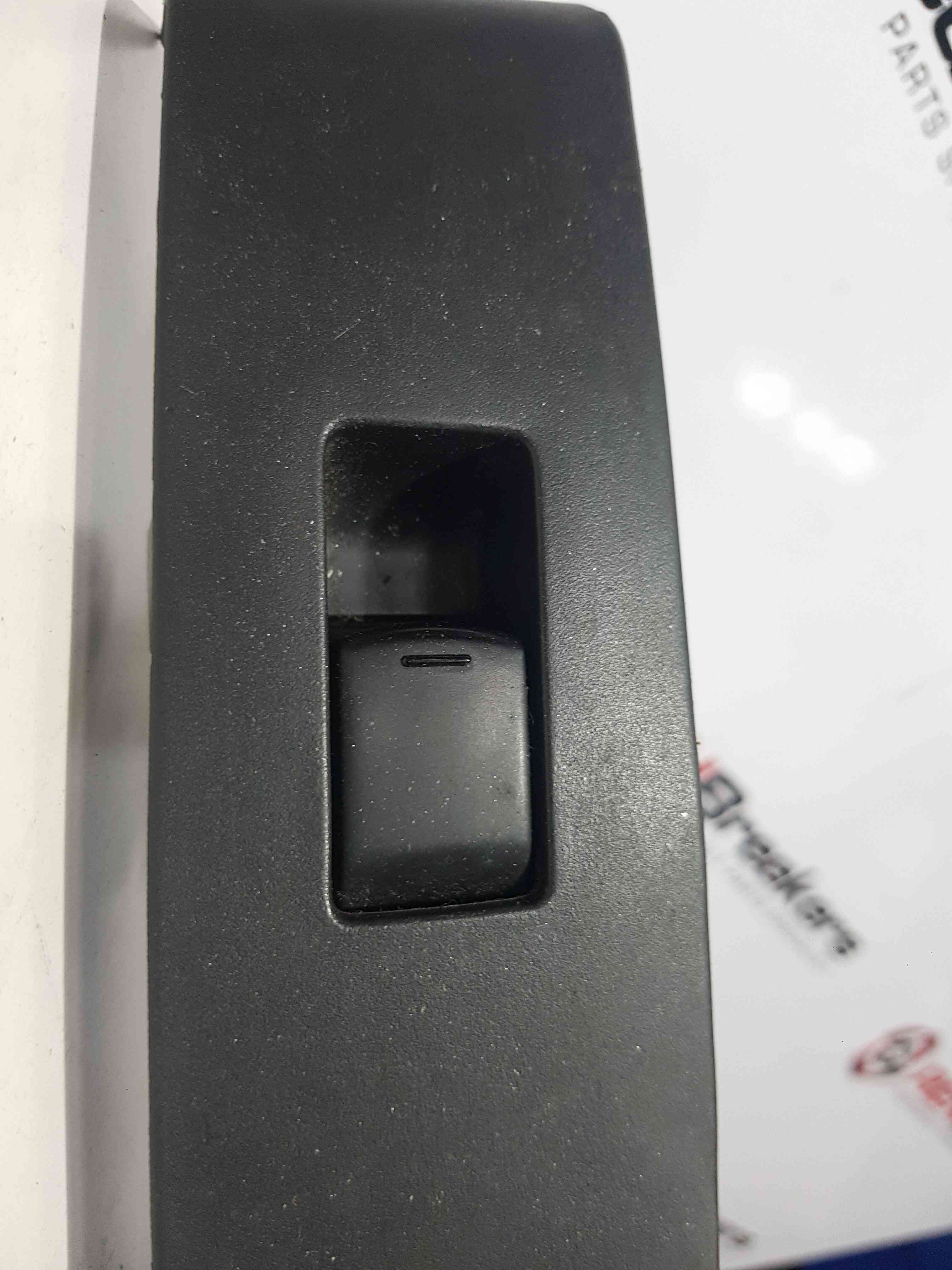 Thumb 2 Nissan Micra K12 2002-2010 Passenger NSF Front Window Switch