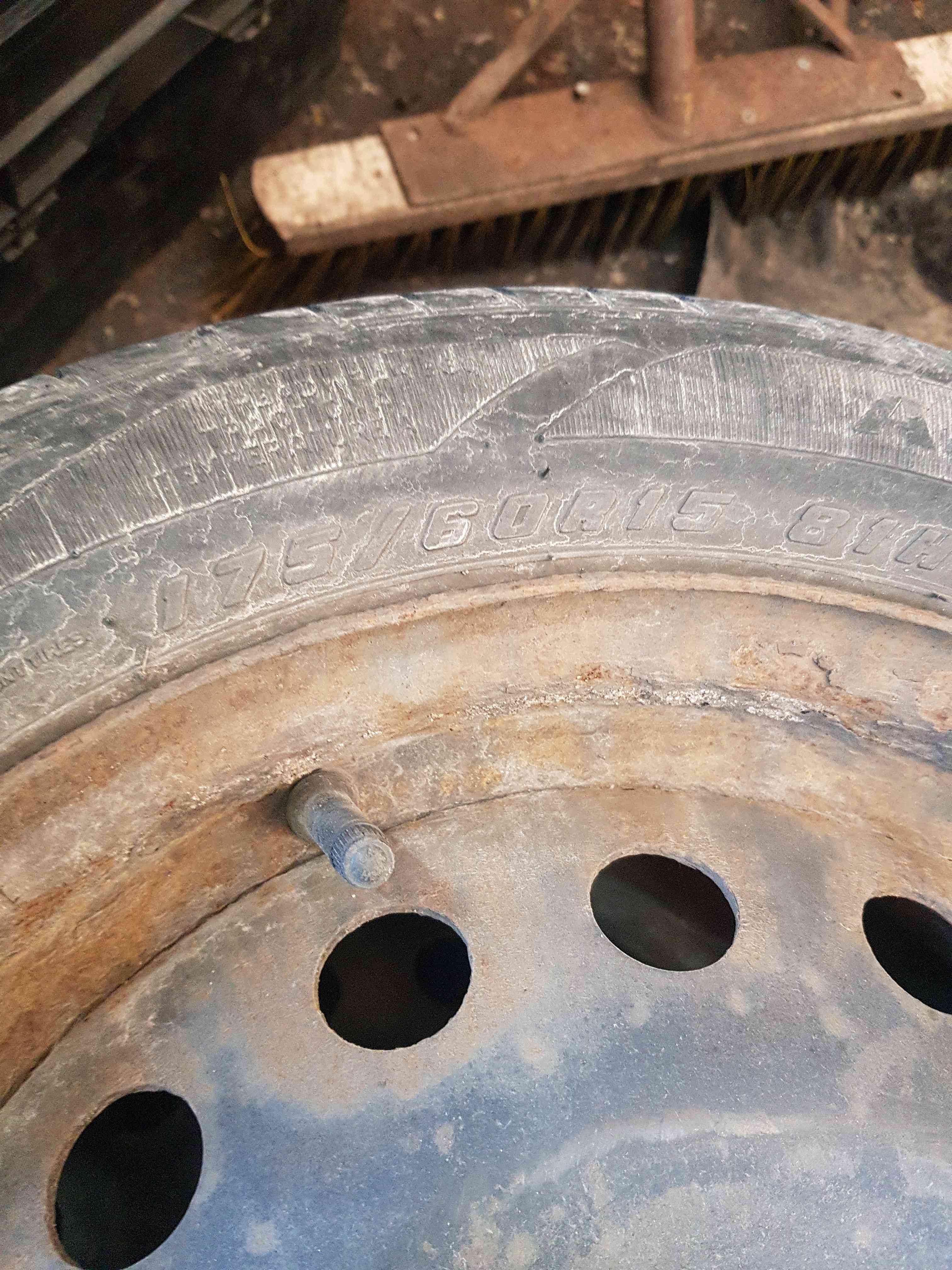 Thumb 3 Nissan Micra K12 2002-2010 Steel Wheel + Tyre 175 60 15 6Mm 4/5
