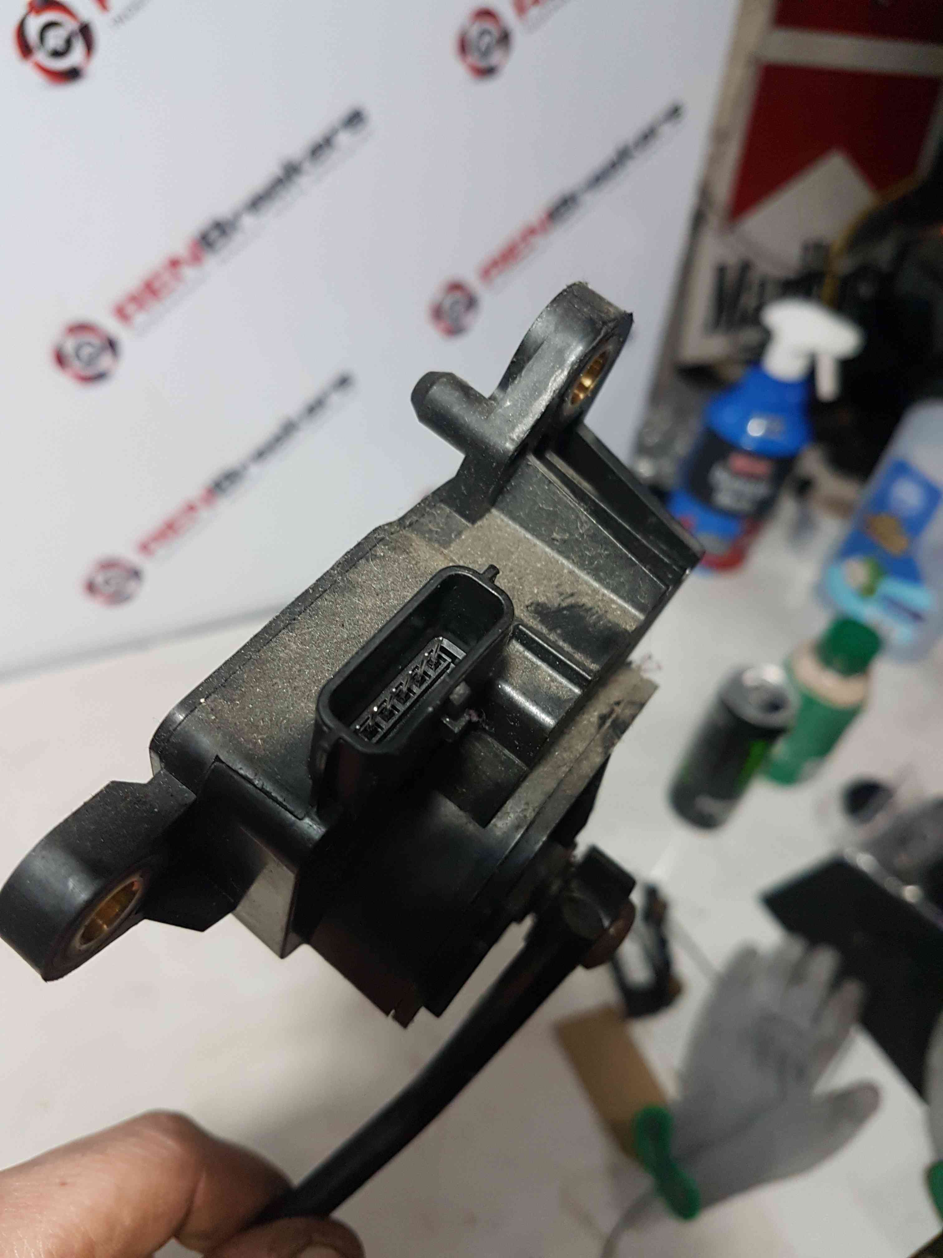 Thumb 4 Nissan Micra K12 2002-2010 Throttle Pedal Accelerator 18002Ax600 18002AX600