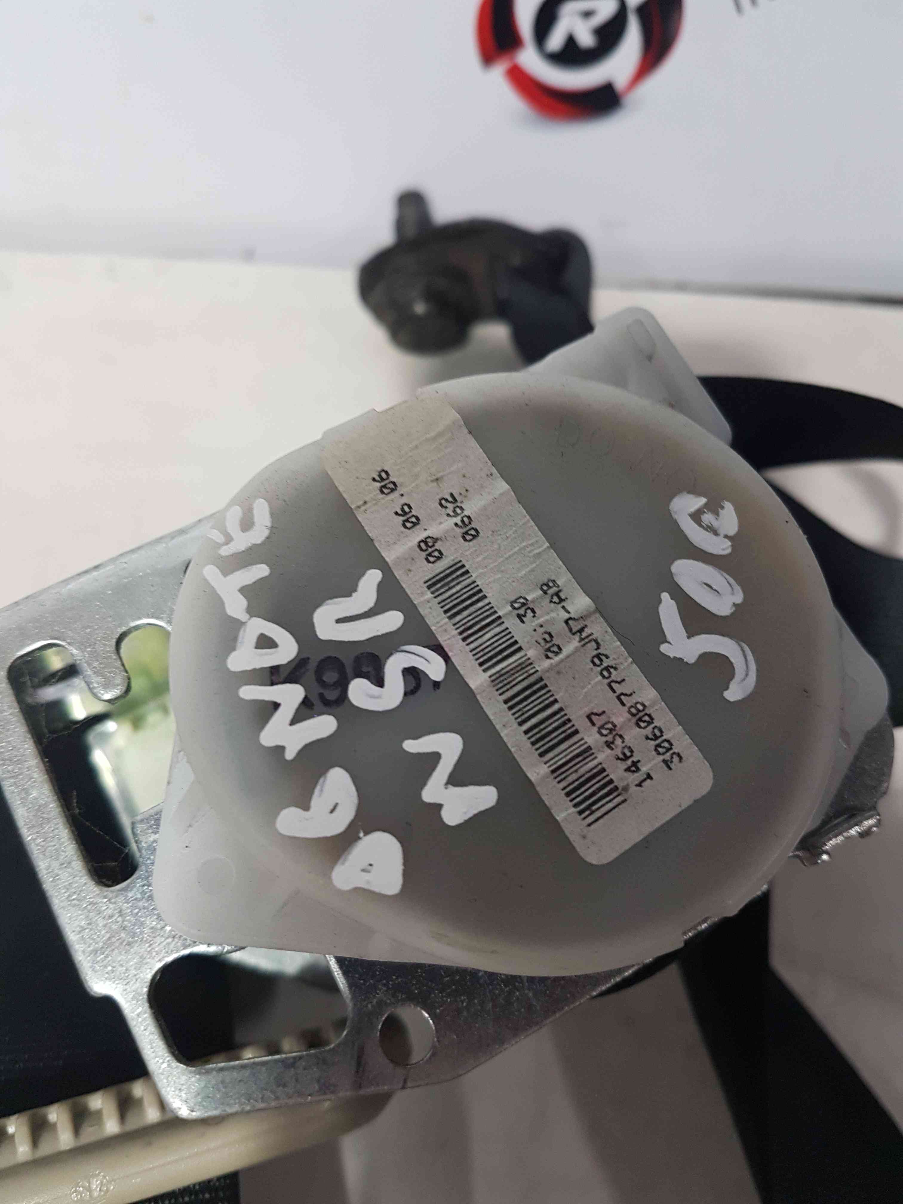 Thumb 3 Nissan Note 2005-2008 Passenger NSR Rear Seat Belt