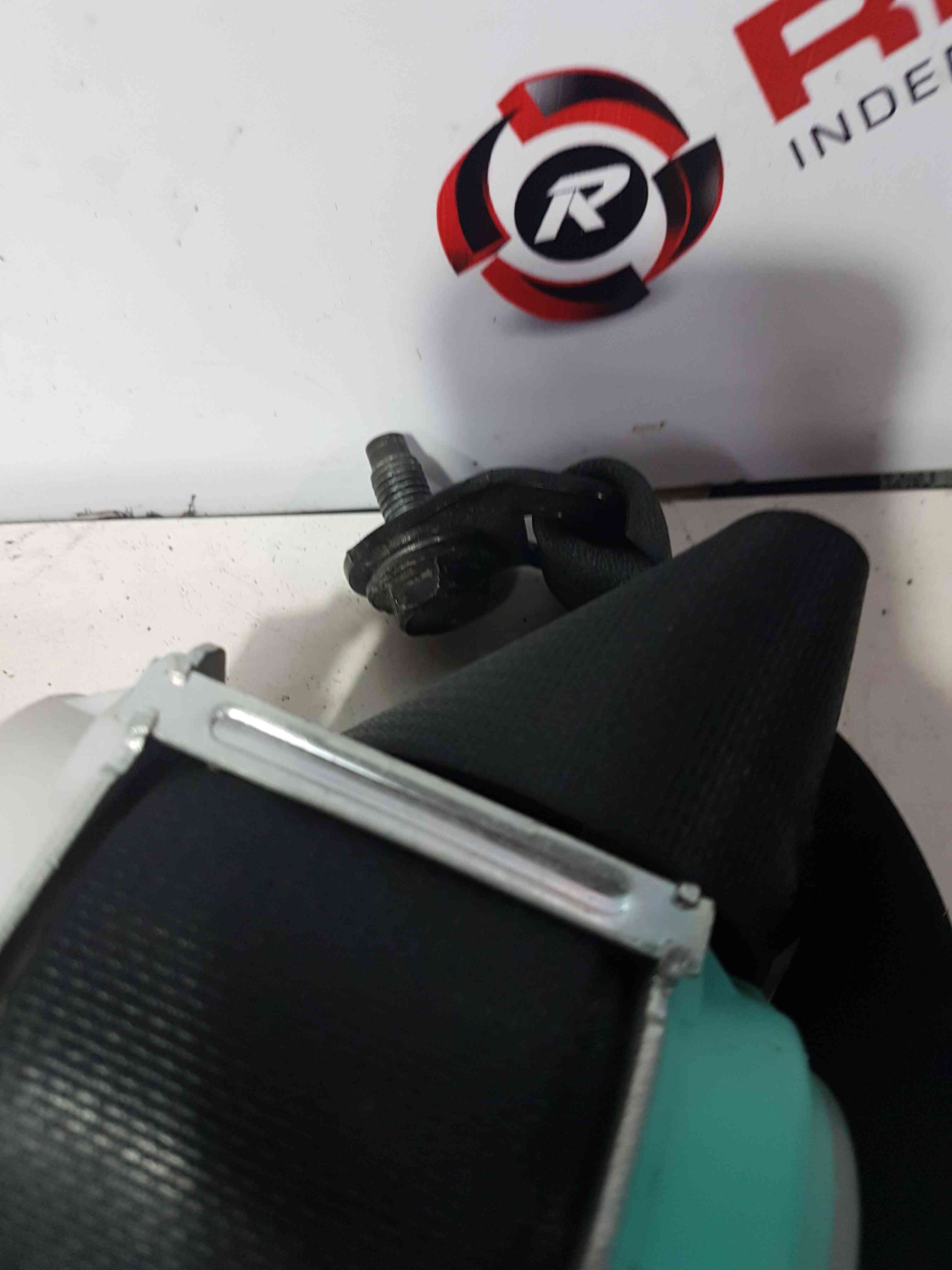 Thumb 6 Nissan Note 2005-2008 Passenger NSR Rear Seat Belt