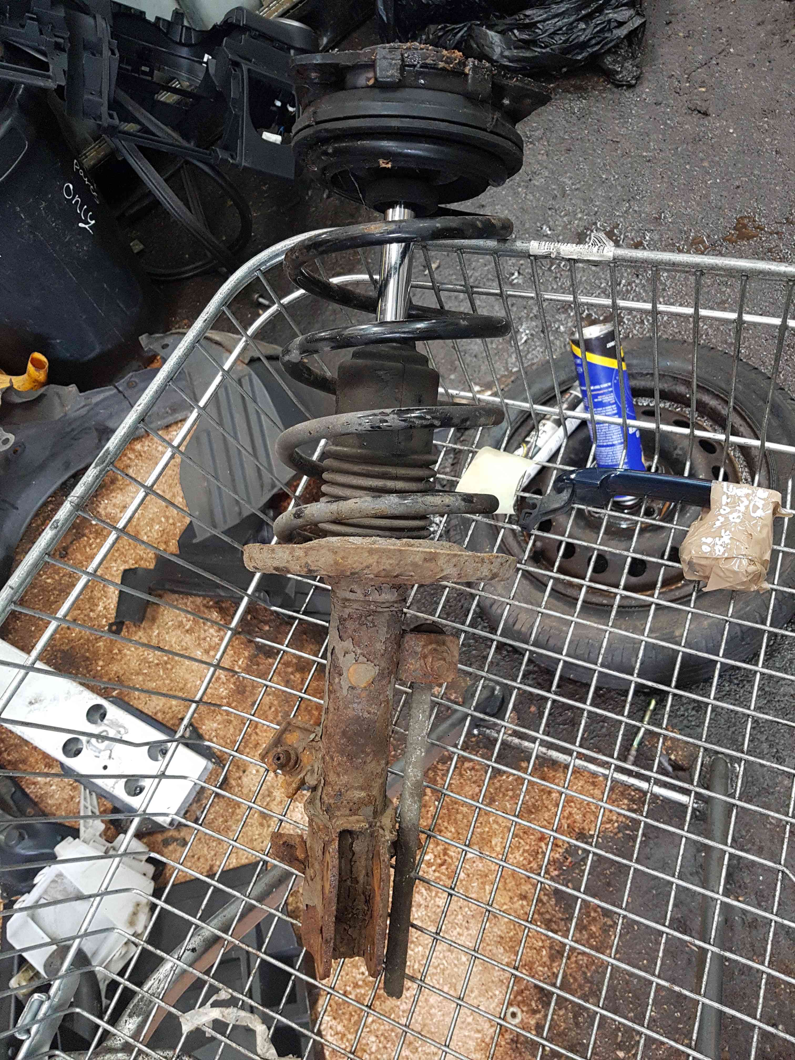 Thumb 4 Nissan Note E11 2005-2012 1.4 Petrol Passenger NSF Front Spring Suspension