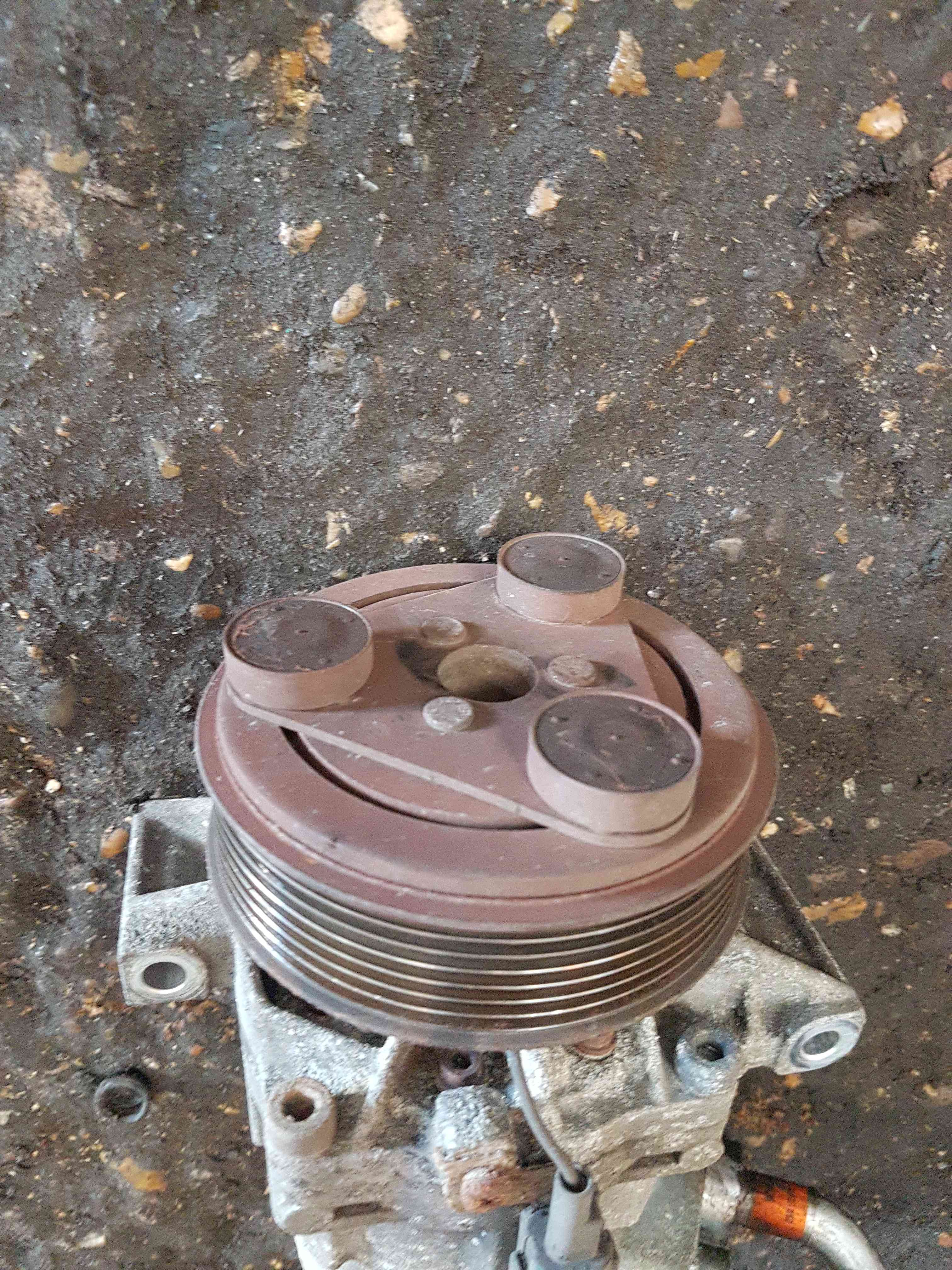 Thumb 3 Nissan Note E11 2005-2012 1.6 Petrol Aircon Pump Compressor Unit 92600CJ70B