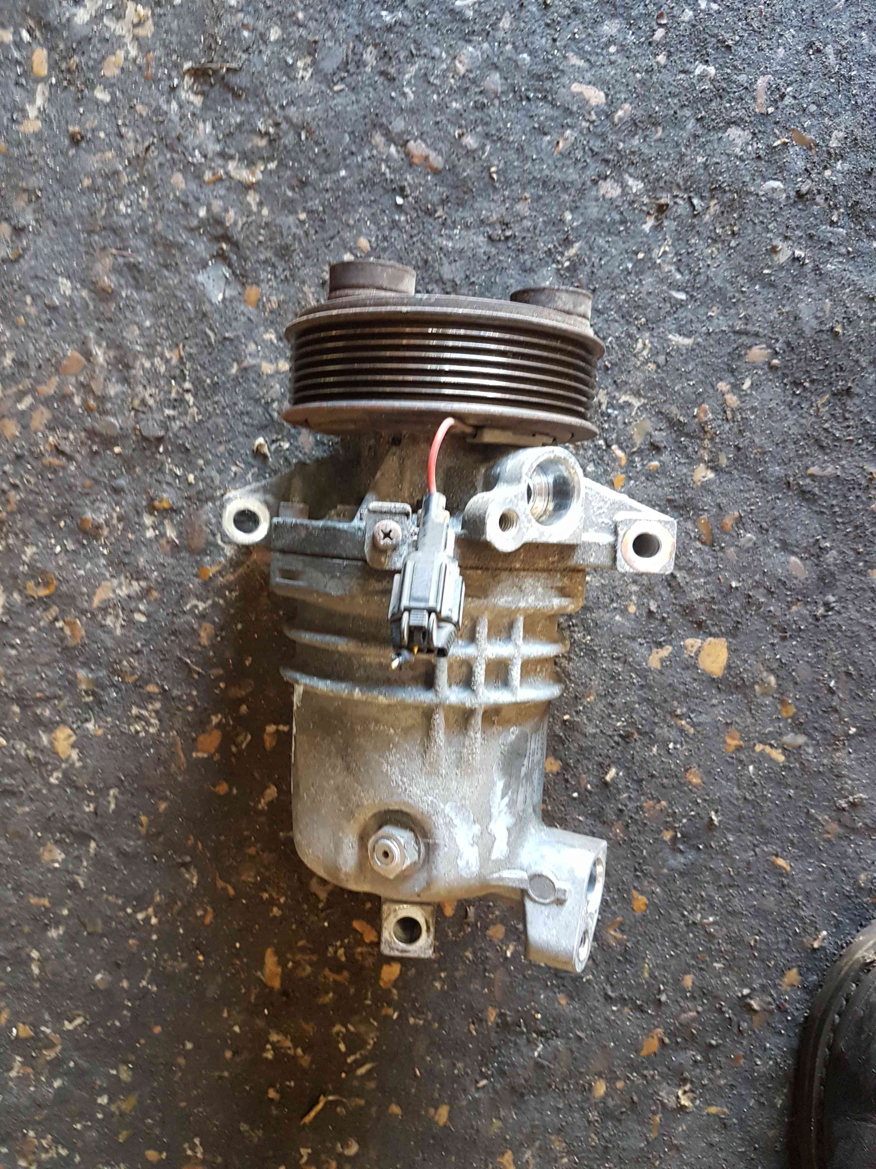 Thumb 4 Nissan Note E11 2005-2012 1.6 Petrol Aircon Pump Compressor Unit 92600Cj73d