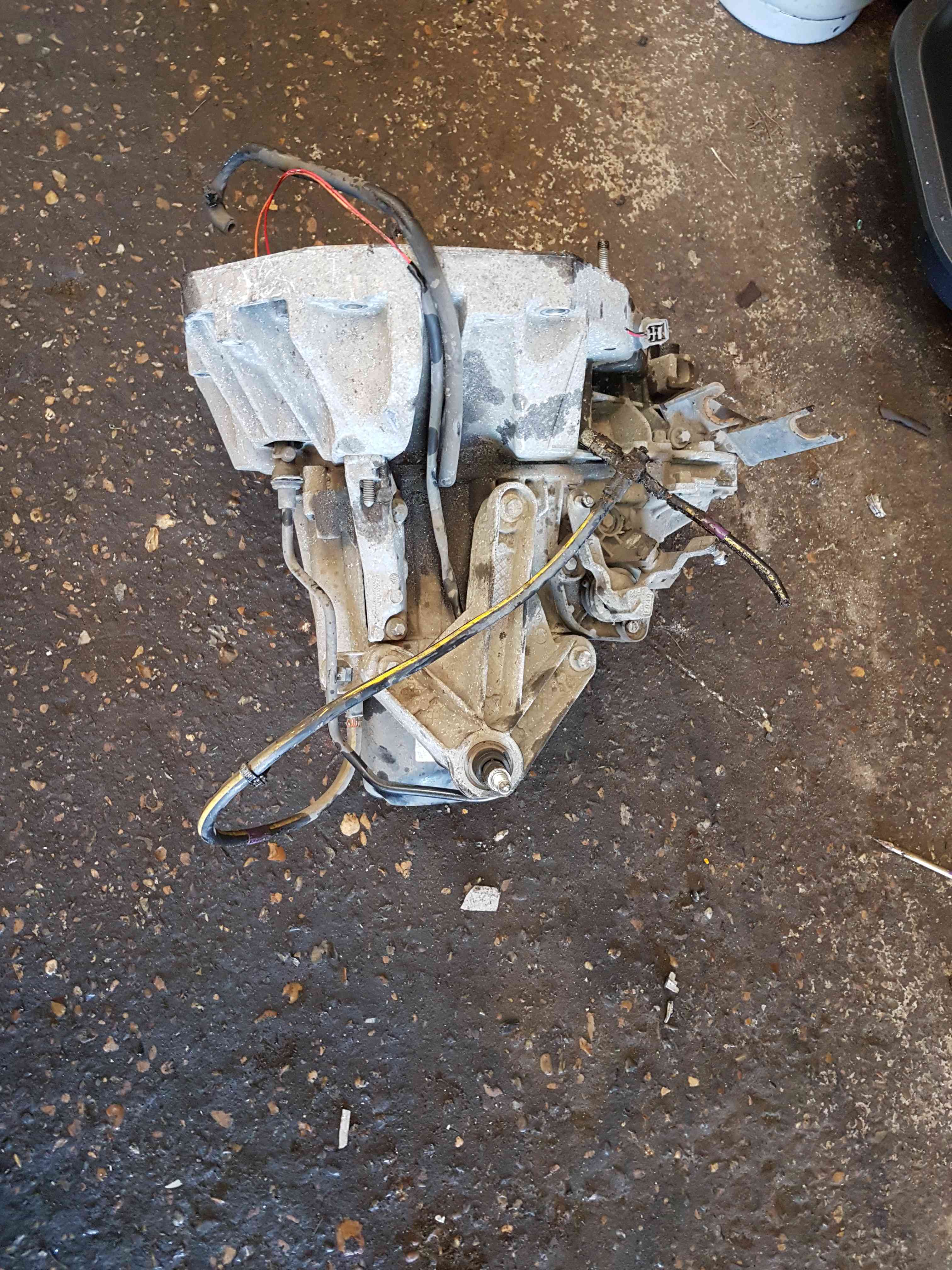 Thumb 2 Nissan Note E11 2005-2012 1.5 DIESEL 5 Speed Manual  Gearbox JR5 199 JR5119
