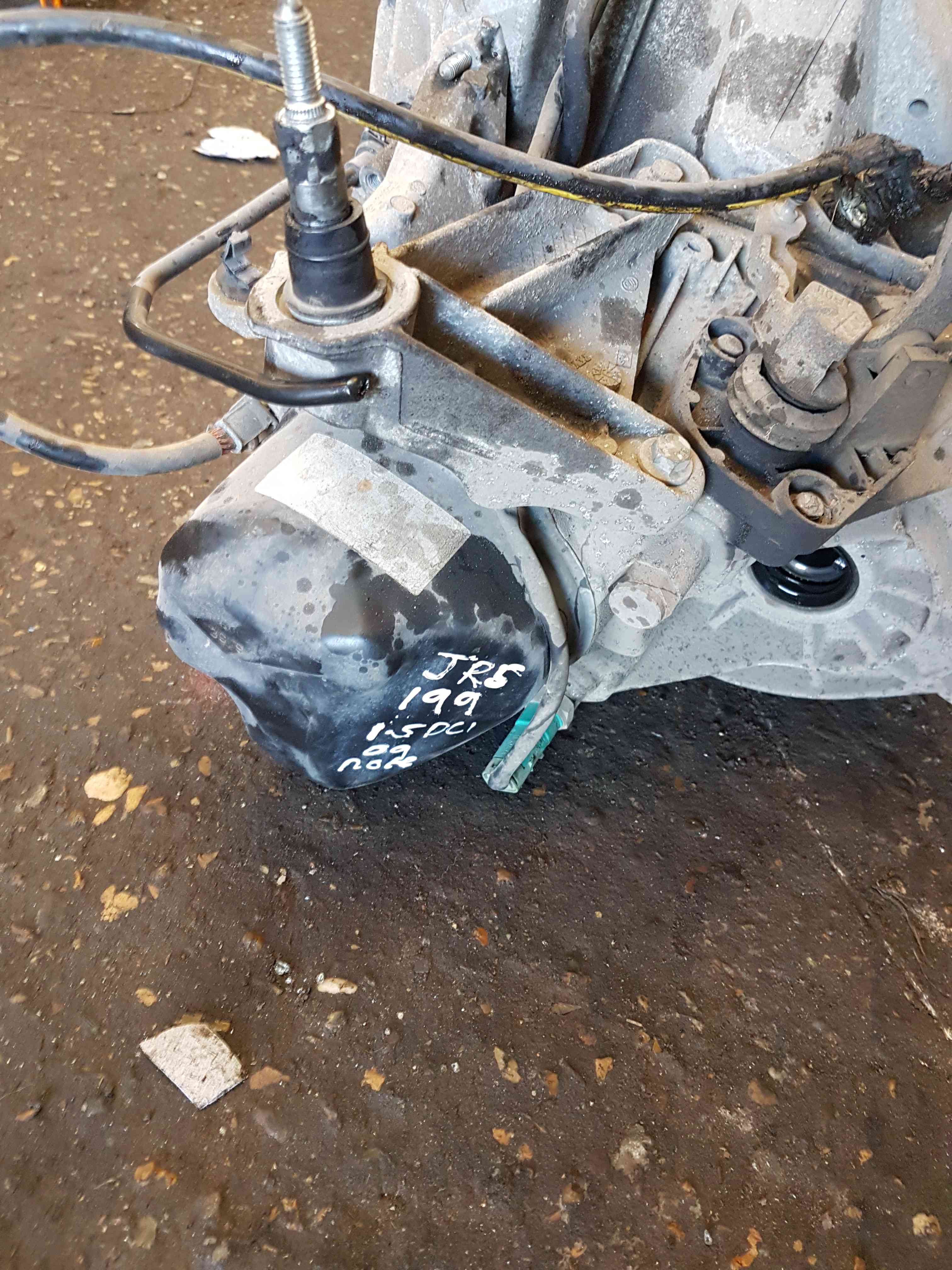 Thumb 12 Nissan Note E11 2005-2012 1.5 DIESEL 5 Speed Manual  Gearbox JR5 199 JR5119