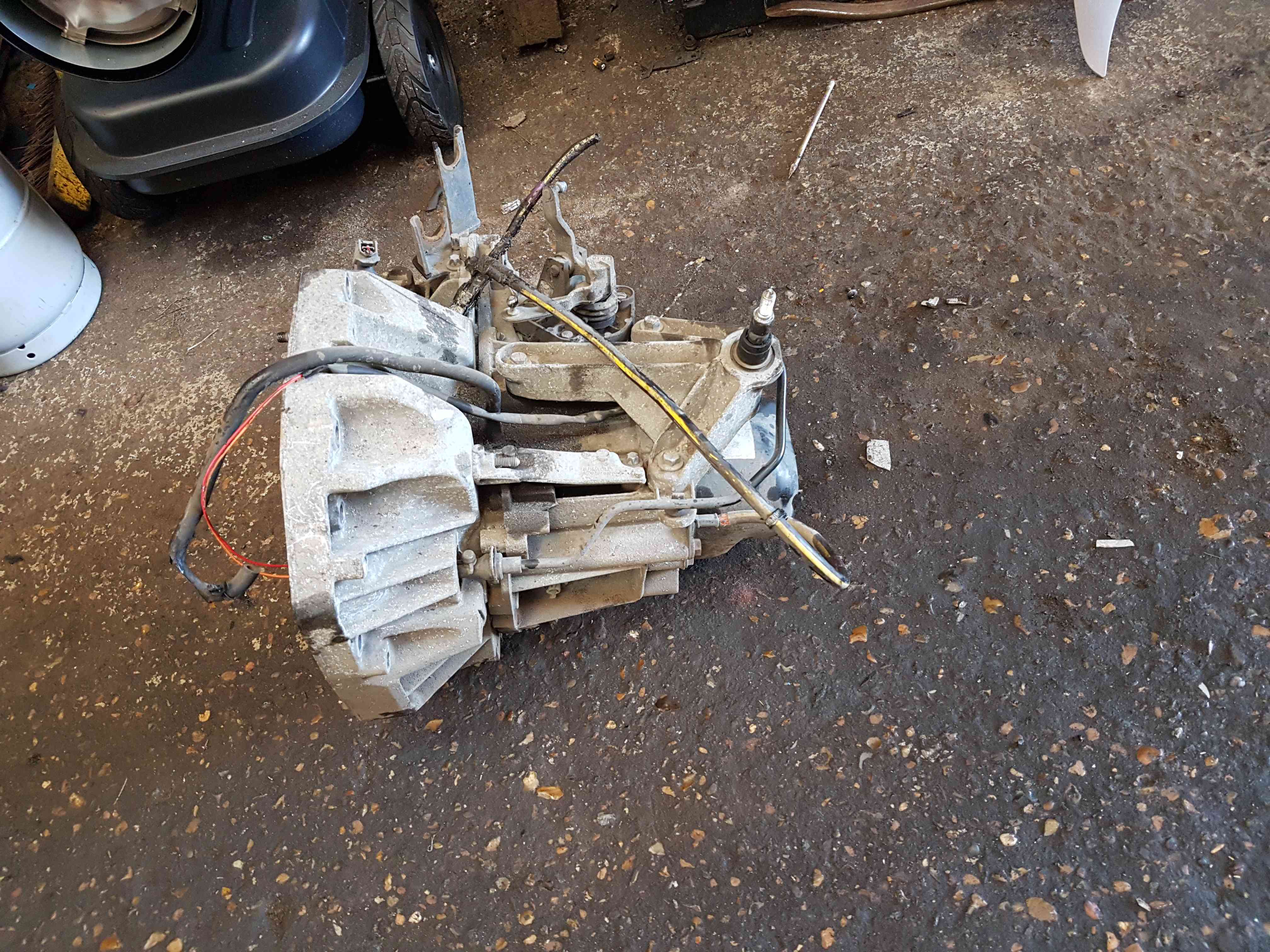 Thumb 8 Nissan Note E11 2005-2012 1.5 DIESEL 5 Speed Manual  Gearbox JR5 199 JR5119