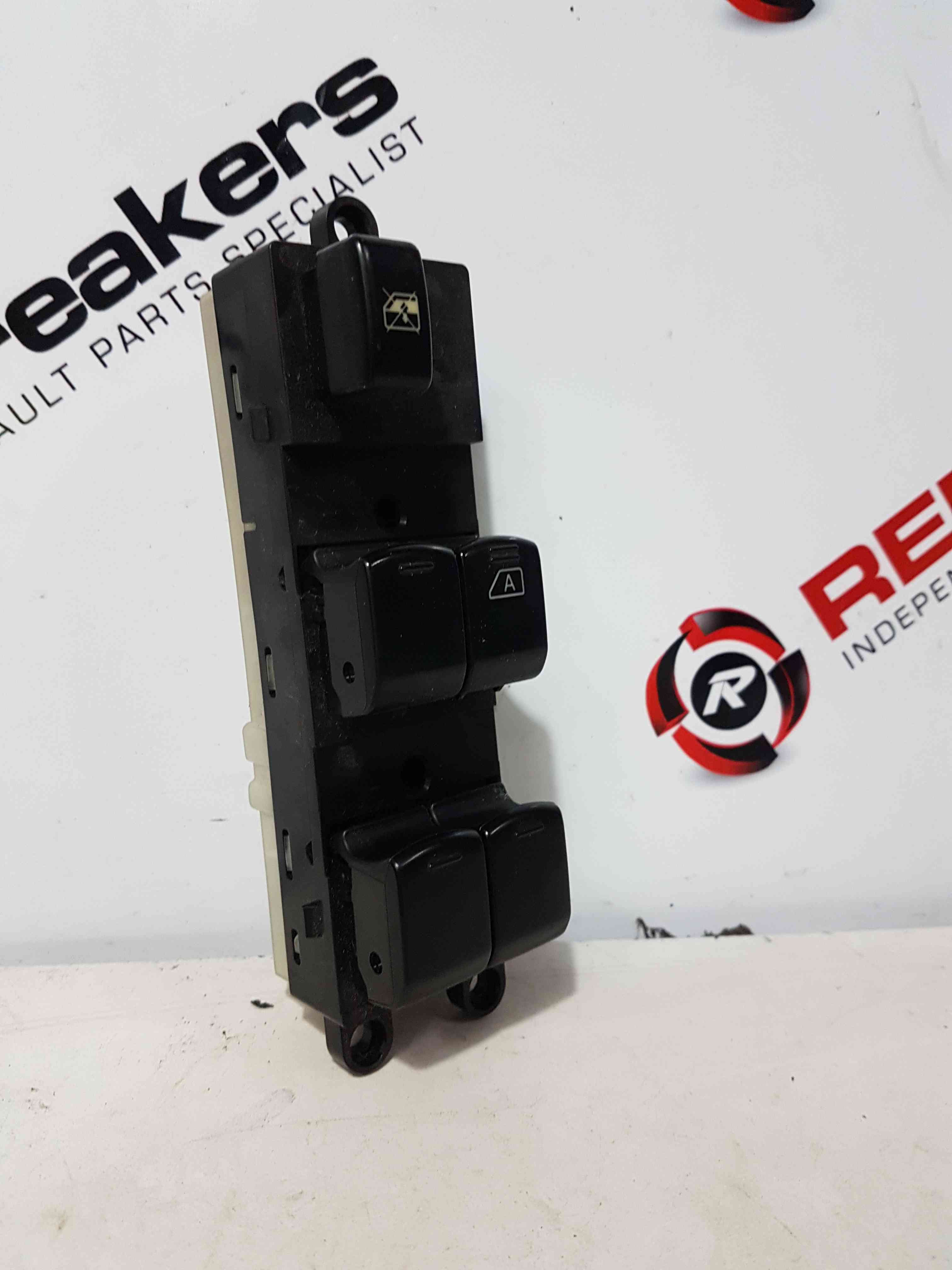 Thumb 8 Nissan Note E11 2005-2012 Drive OSF Window Switch + Panel 254019U00a