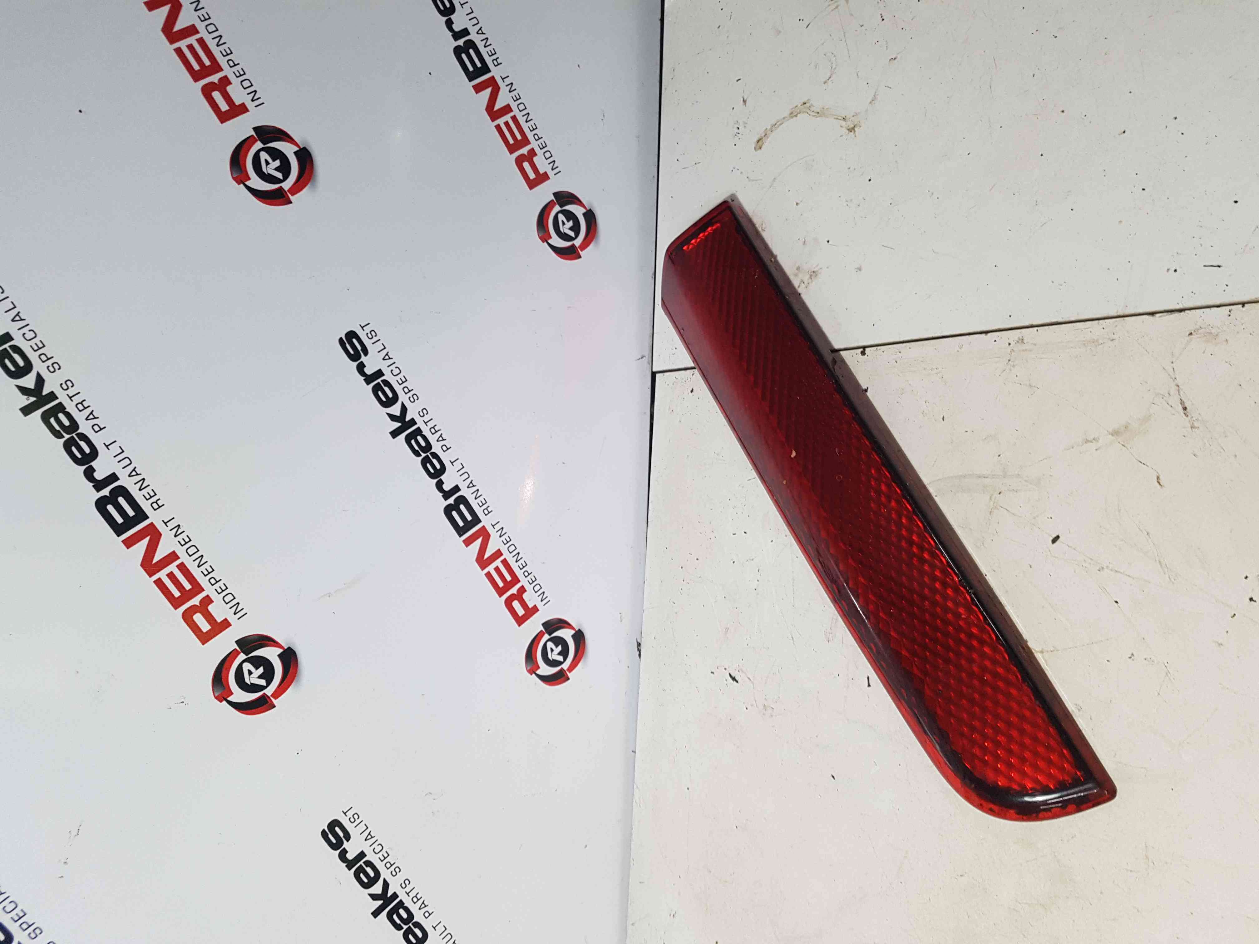 Thumb 3 Nissan Note E11 2005-2012 Drivers OSR Rear Reflector