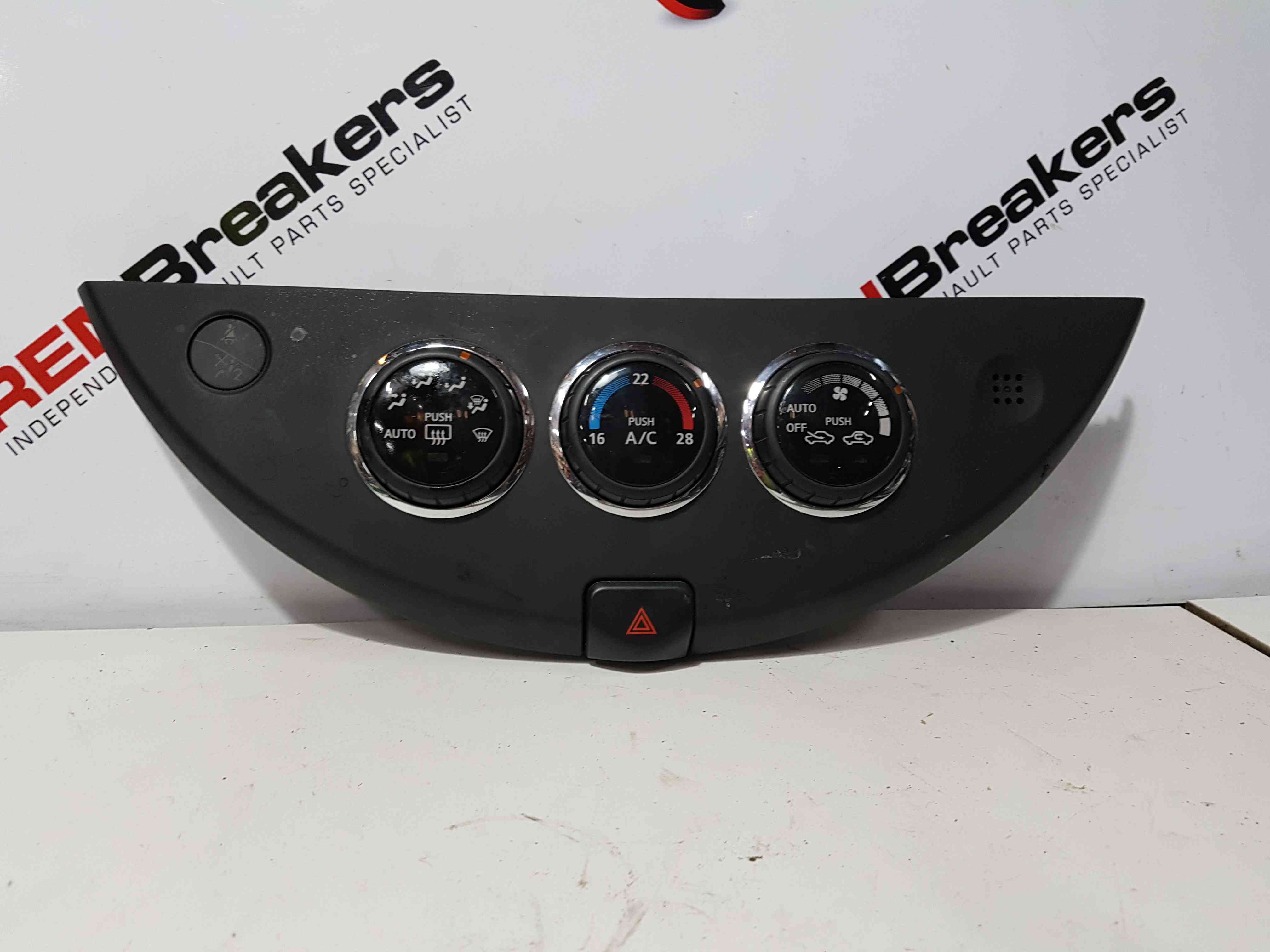 Thumb 8 Nissan Note E11 2005-2012 Heater Controls Dials Ac 27500BH05B 27500BH05a