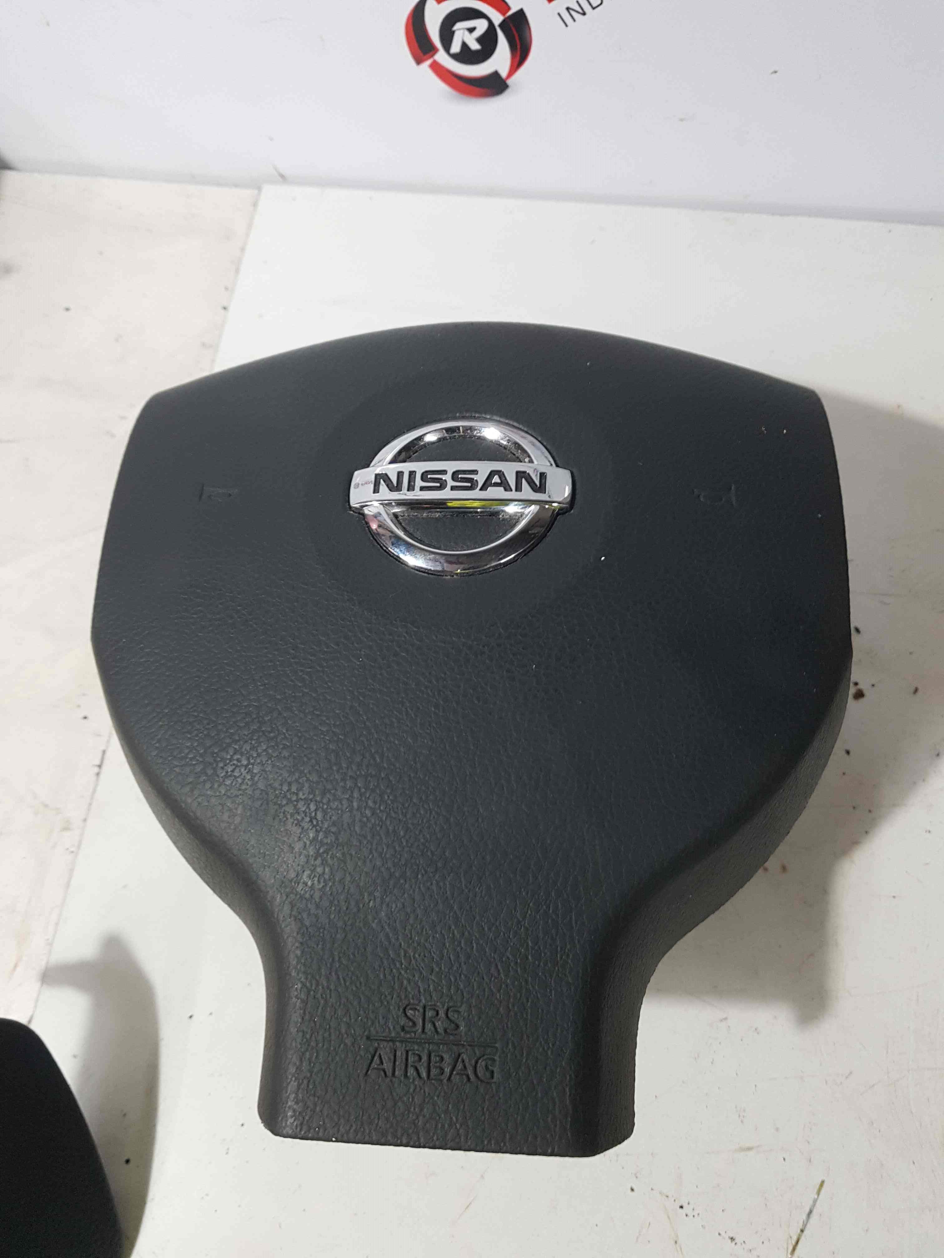 Thumb 2 Nissan Note E11 2005-2012 Steering Wheel Airbag