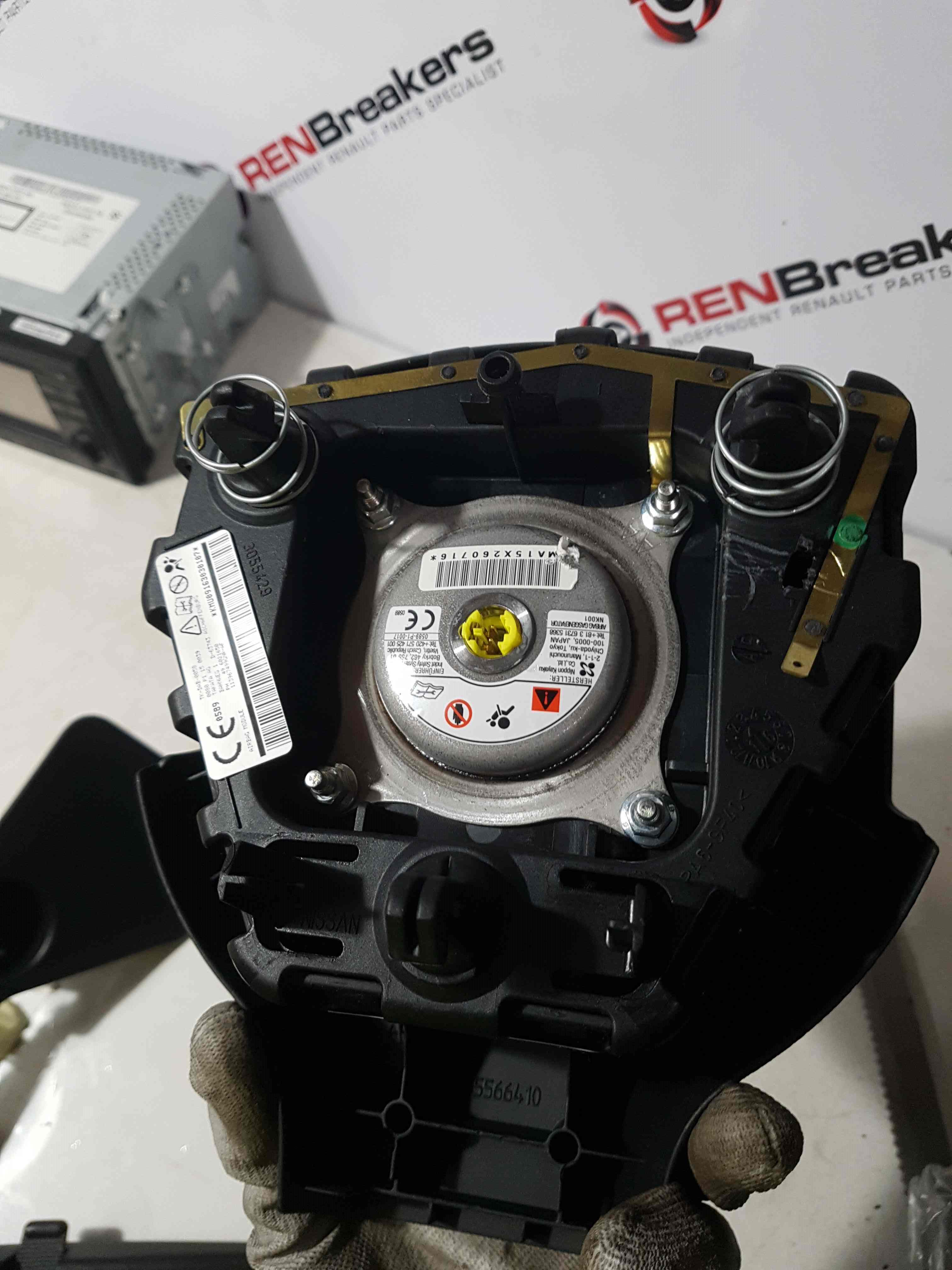 Thumb 3 Nissan Note E11 2005-2012 Steering Wheel Airbag