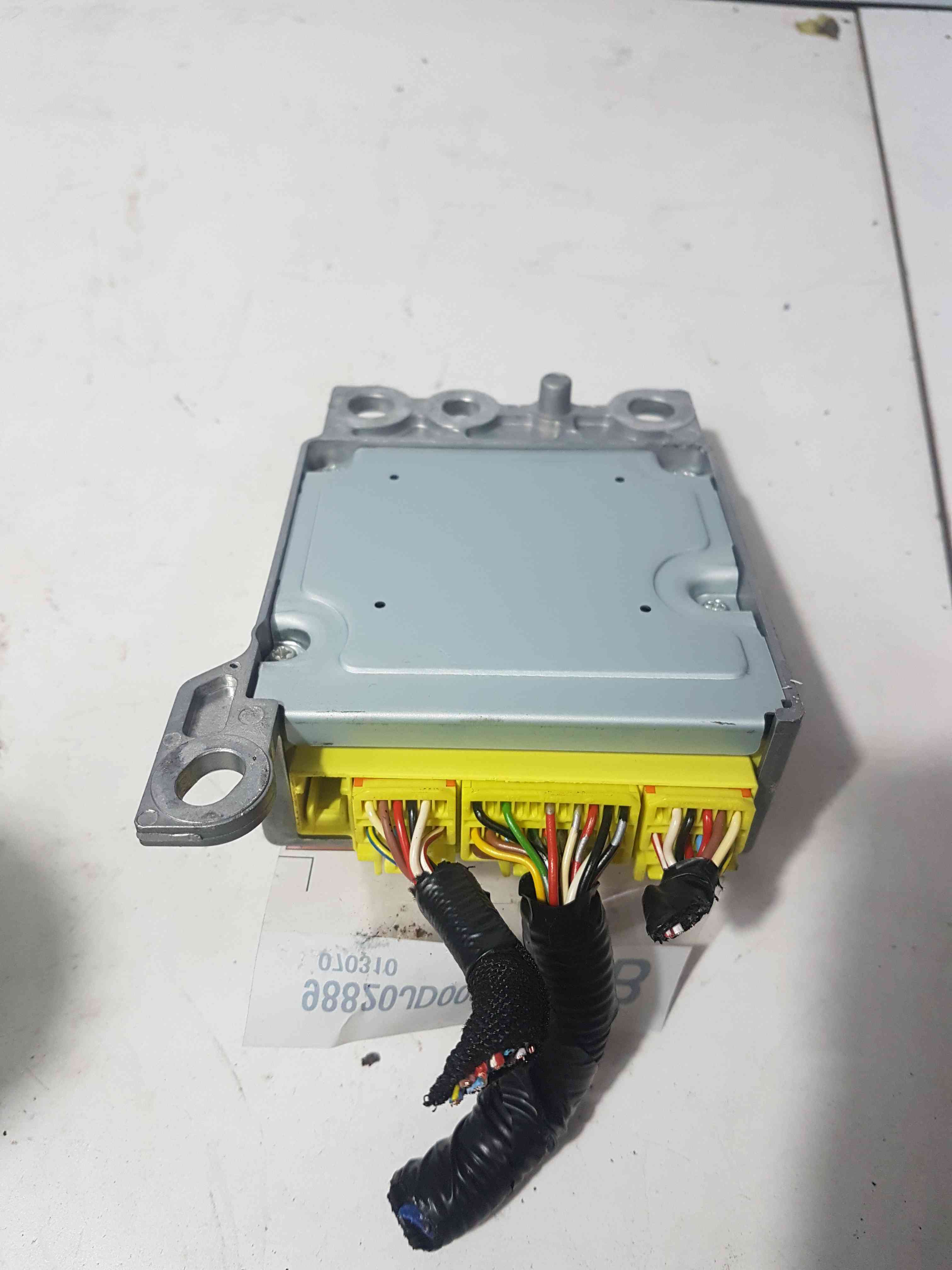 Thumb 8 Nissan Qashqai 2006-2013 Airbag Module Computer 98820JD000