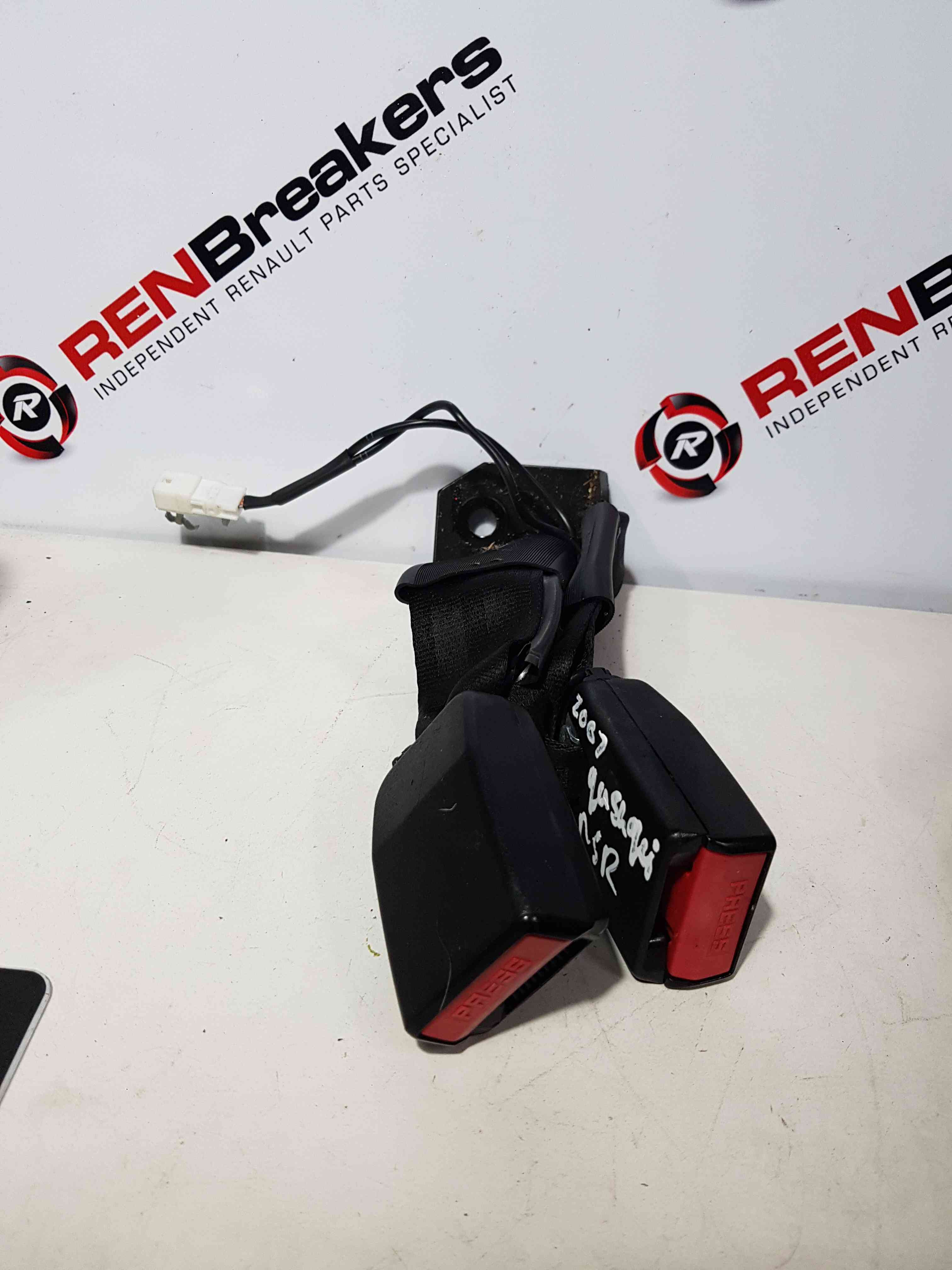 Thumb 4 Nissan Qashqai 2006-2013 Drivers OSR Rear Seat Belt