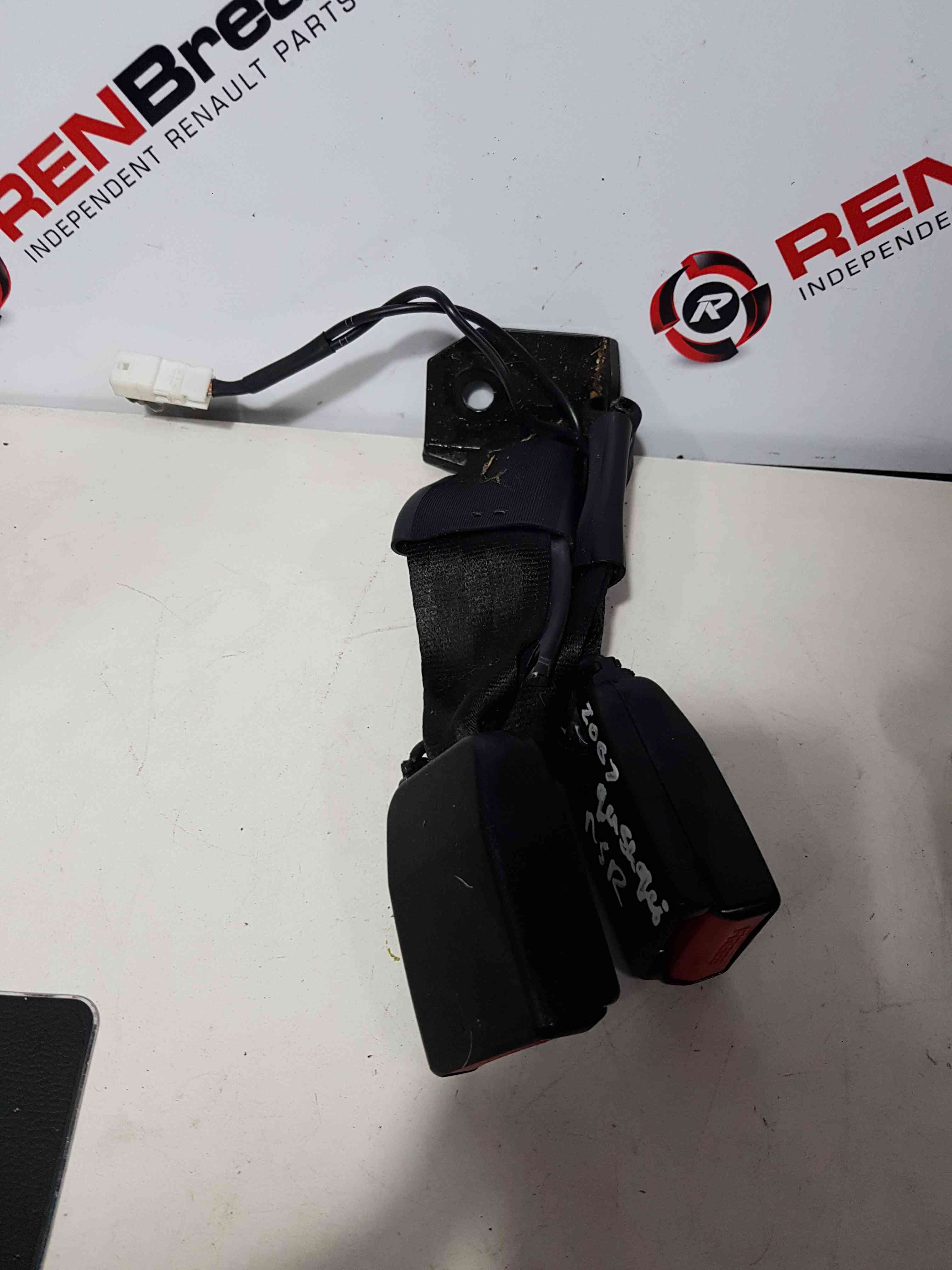 Thumb 6 Nissan Qashqai 2006-2013 Drivers OSR Rear Seat Belt